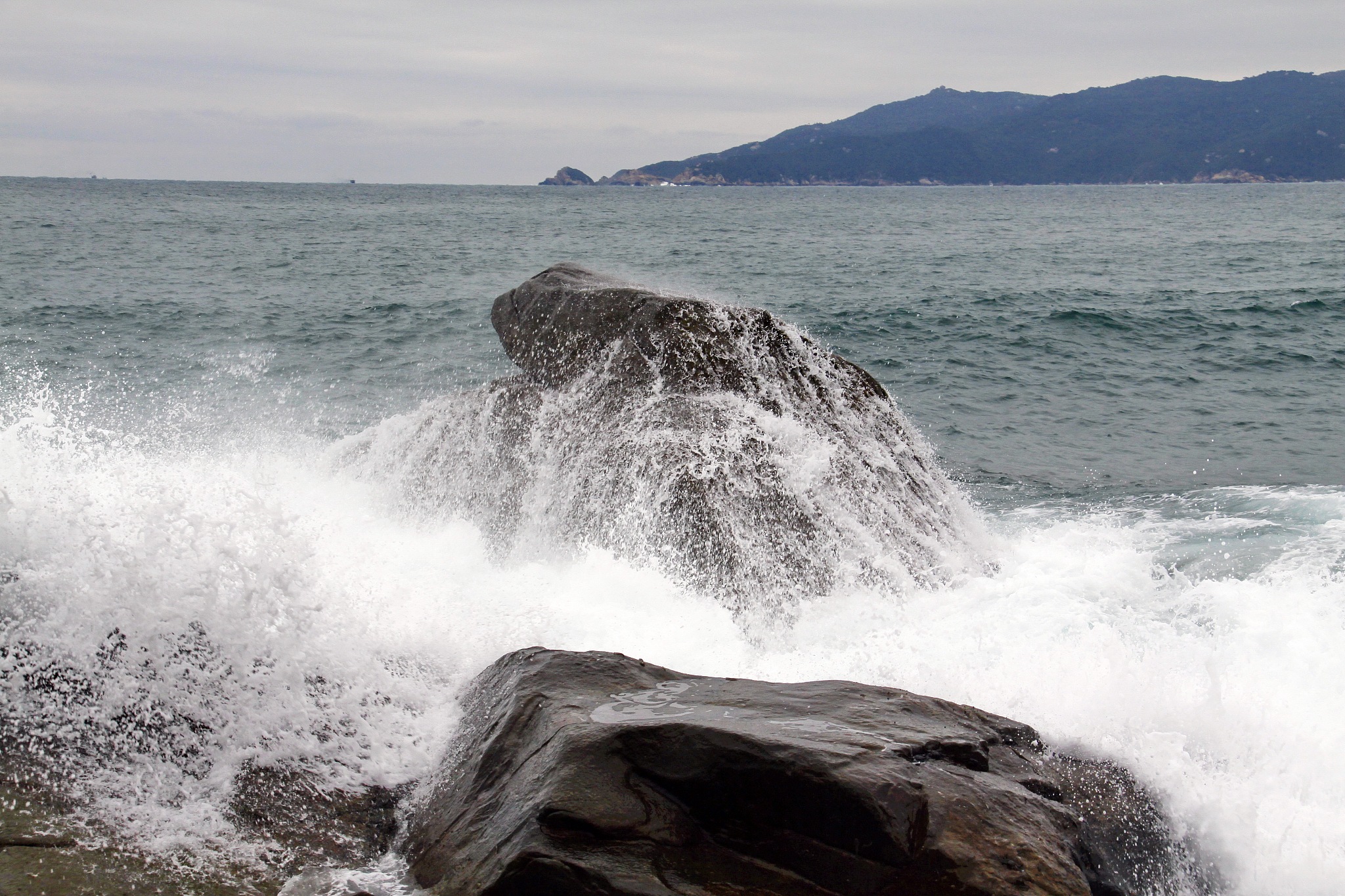 海南一共有多少高中