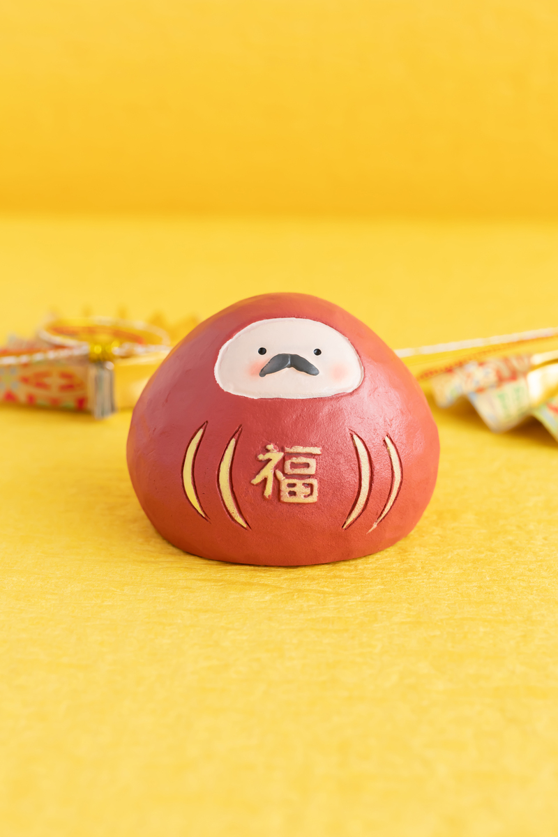 达摩玩偶幽默名字大全：笑里藏刀、心有余灵等