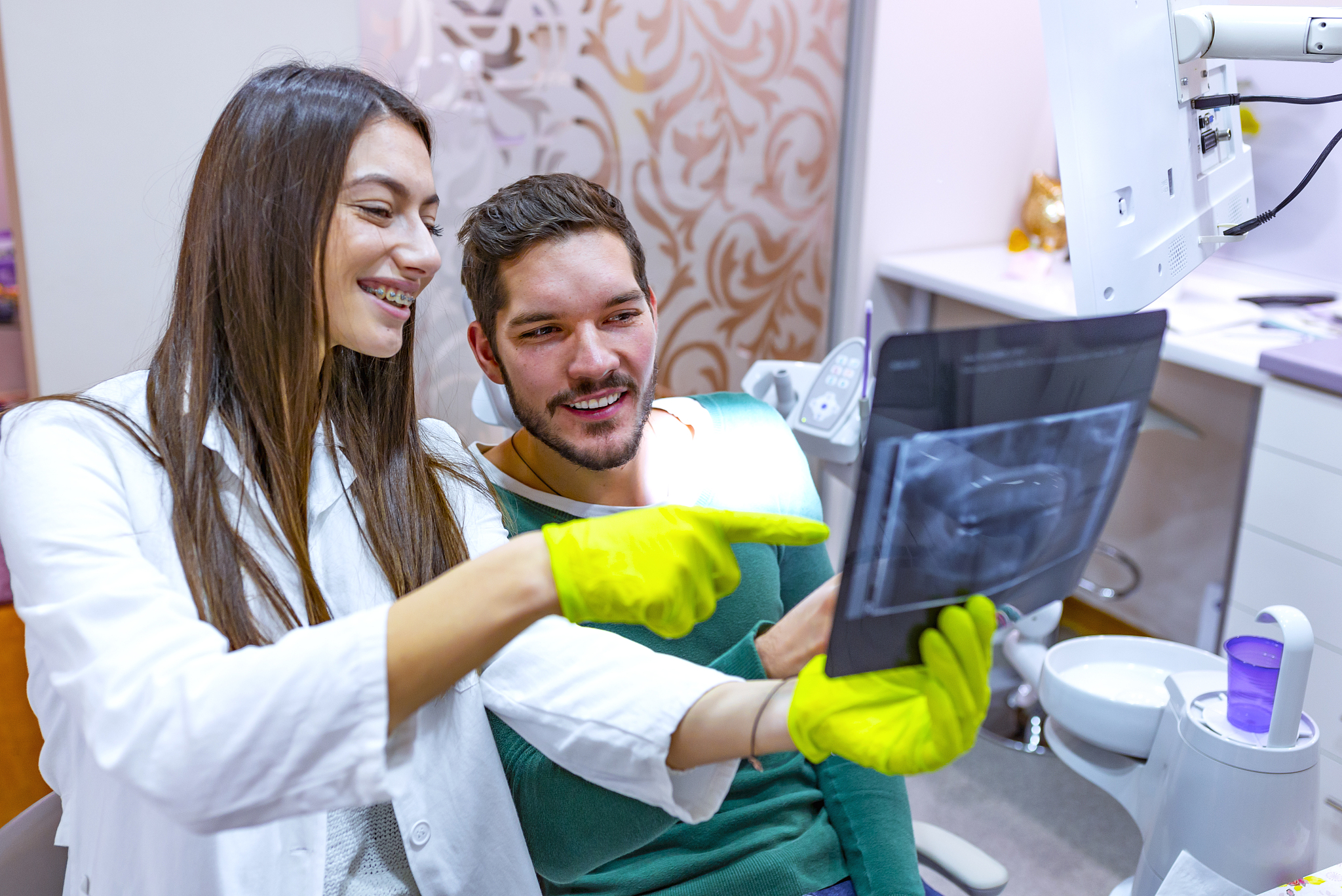 重庆市卫生高级技工学校口腔义齿制造专业就业方向