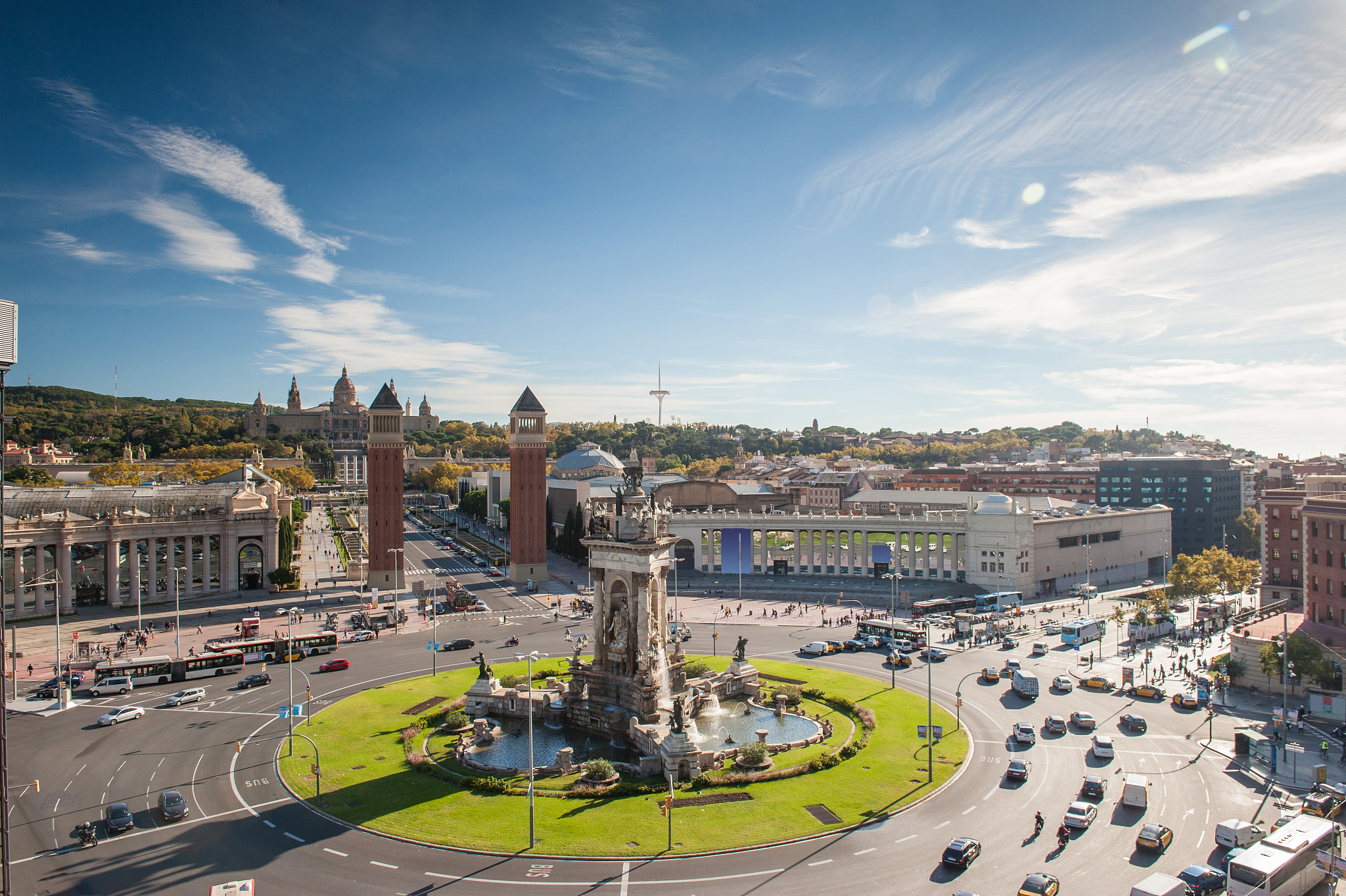 加泰罗尼亚广场：巴塞罗那市中心必游景点