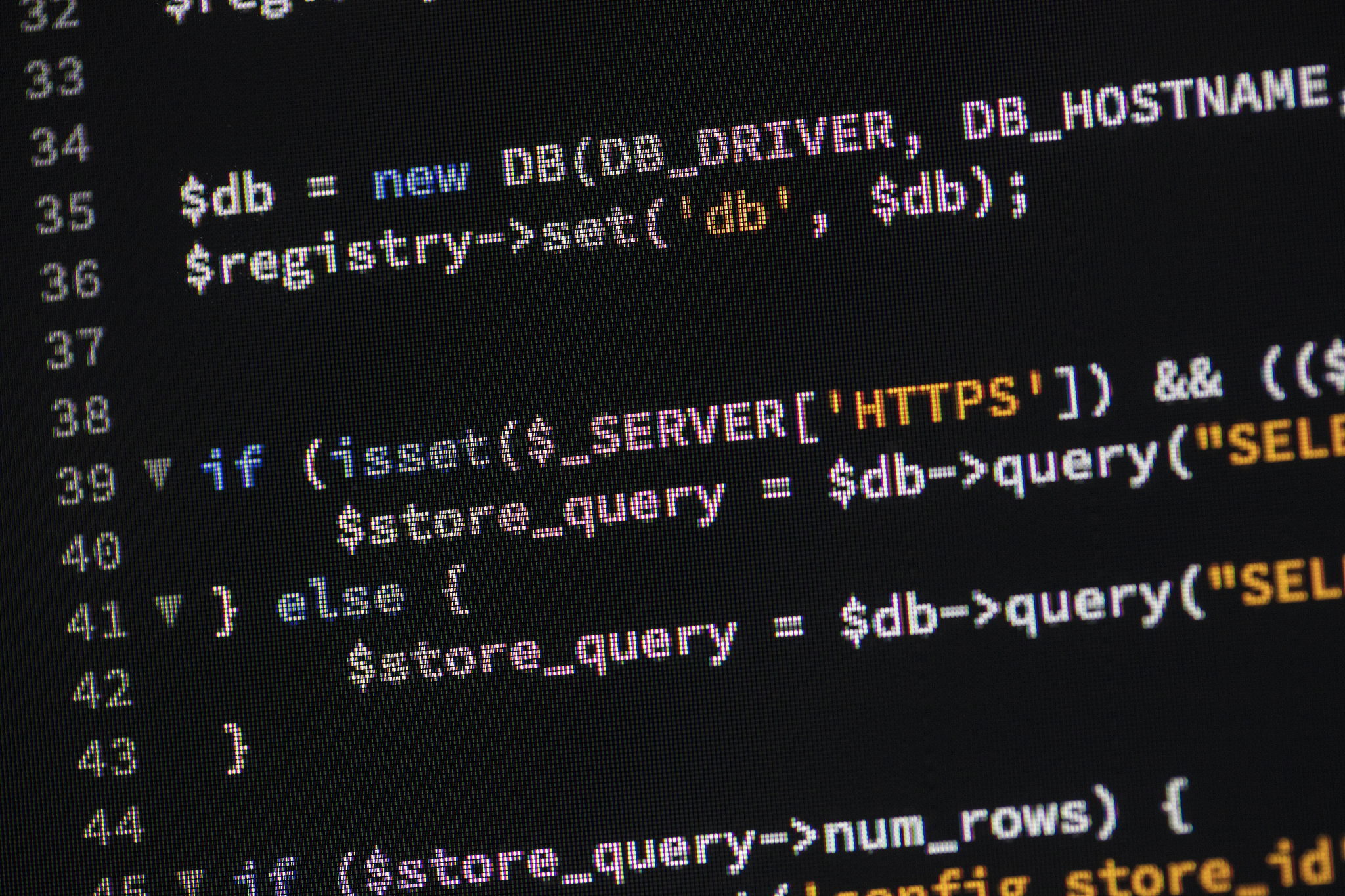 C语言求两个超大整数的和