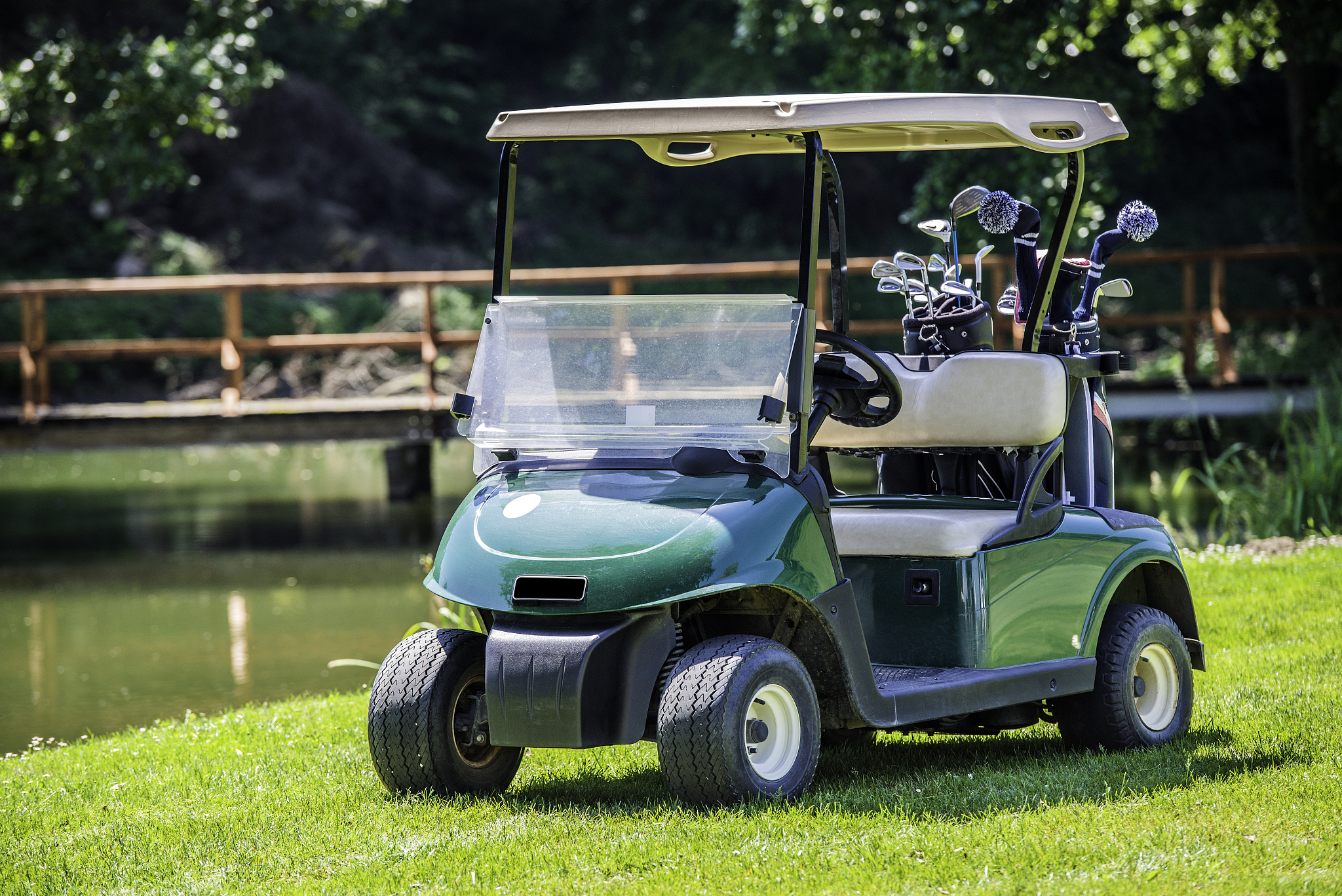 电动观光车爬坡能力：与电动燃油车对比