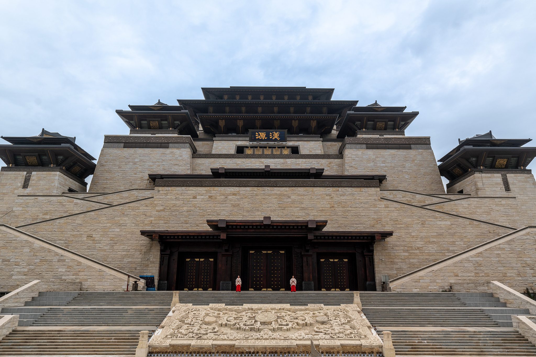 中国古代汉文化兴汉胜境仿古建筑