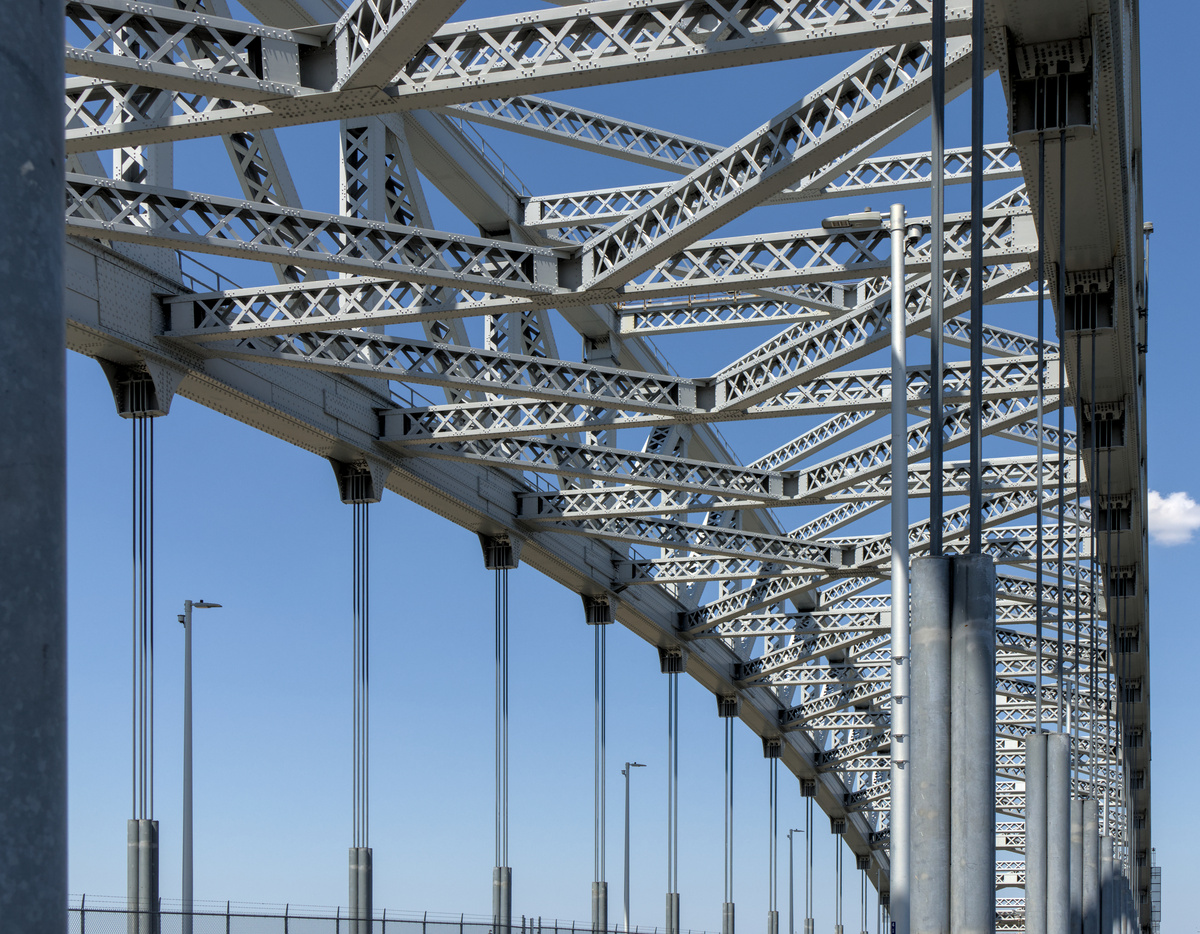 桥梁几何学在现代桥梁设计中的应用与发展