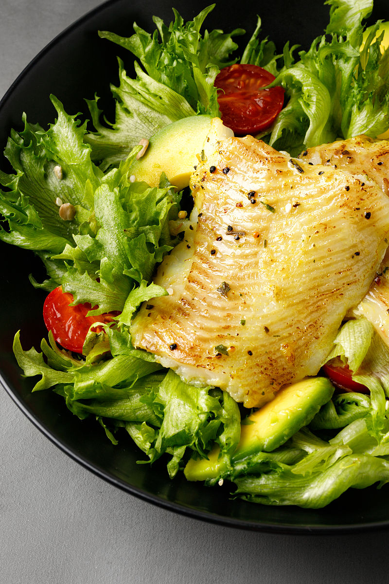 用吃番茄可以减肥写10个抖音爆款标题简短一点具有吸引力