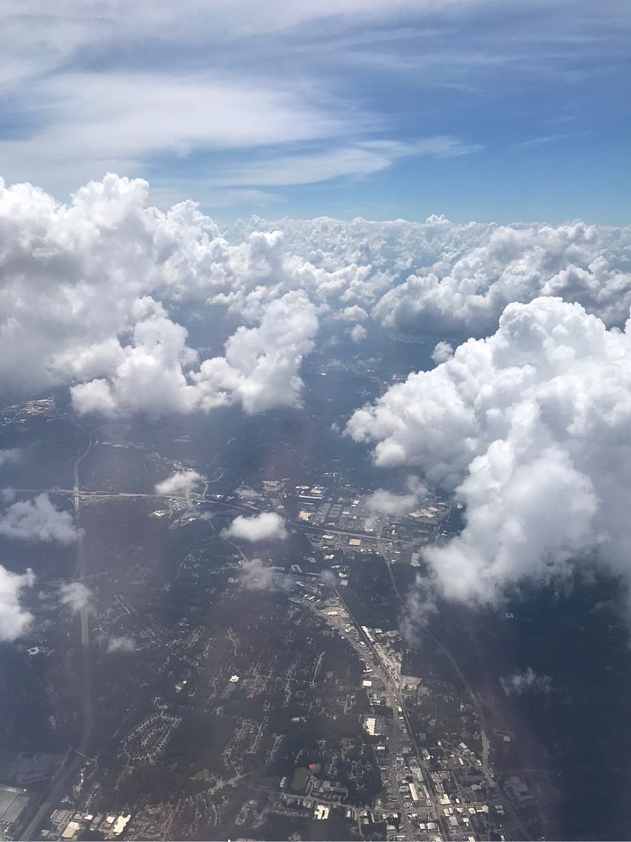 给我几个具有压迫的歌