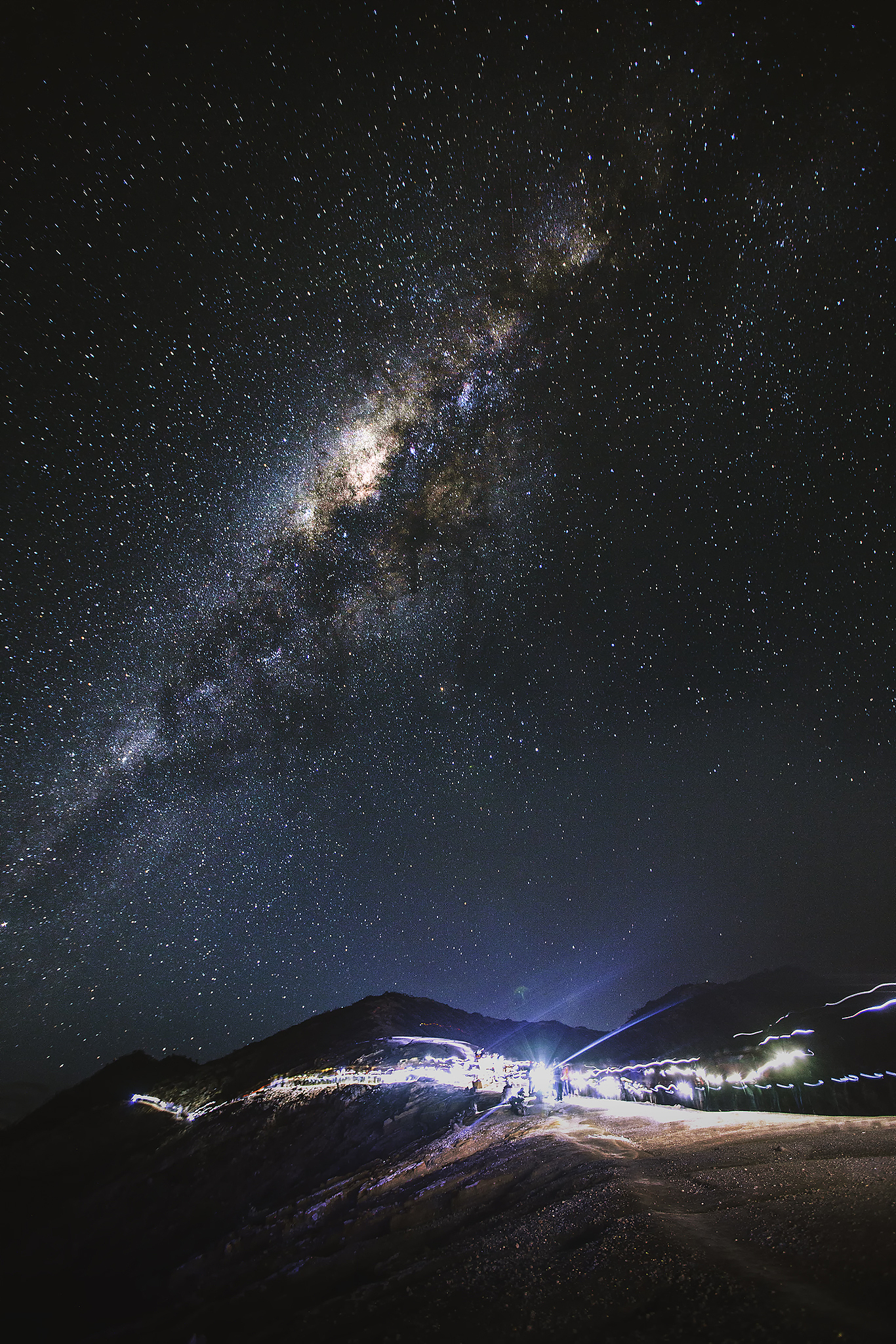 《日本天文学会出版物》：日本顶级天文学学术期刊