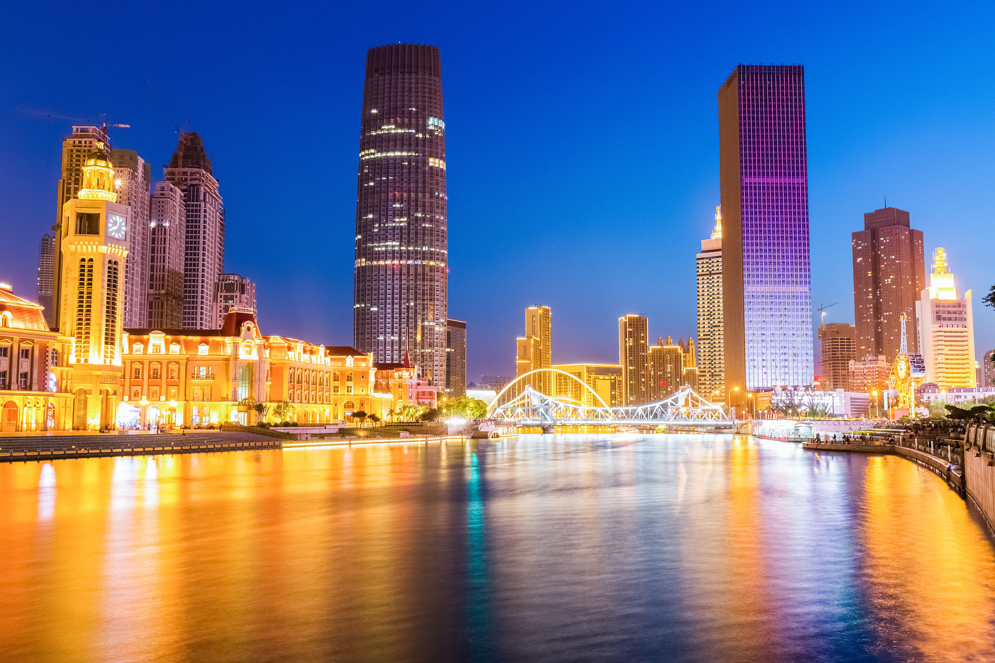 tianjin at night