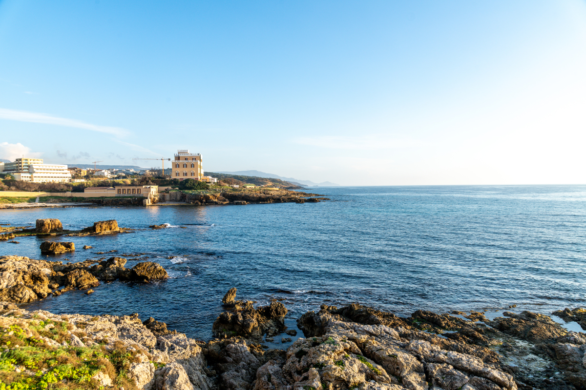 大连旅游资源丰富，海滩、历史文化、公园、购物美食应有尽有