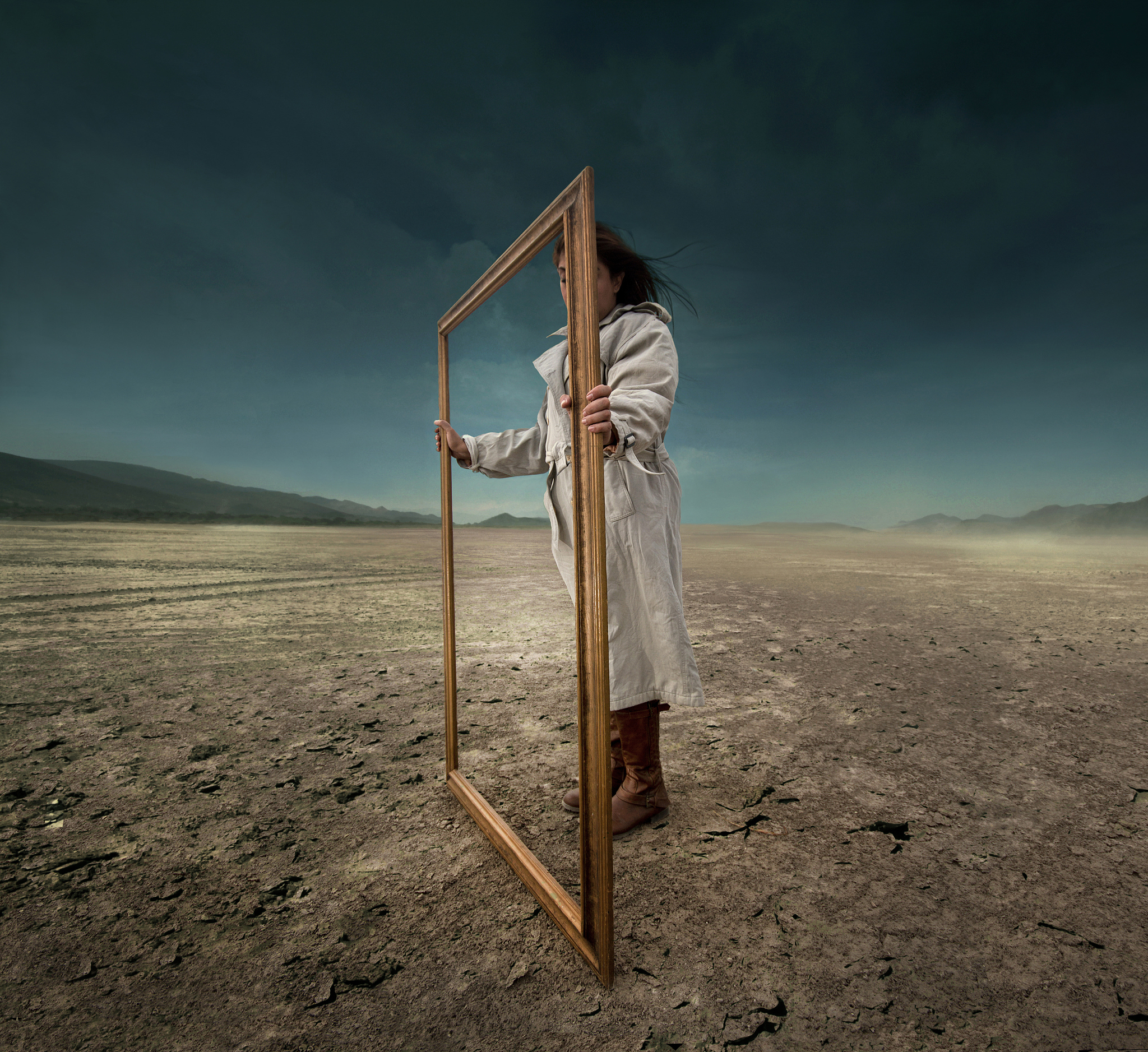 超现实派风格：打破现实，探索梦幻艺术世界