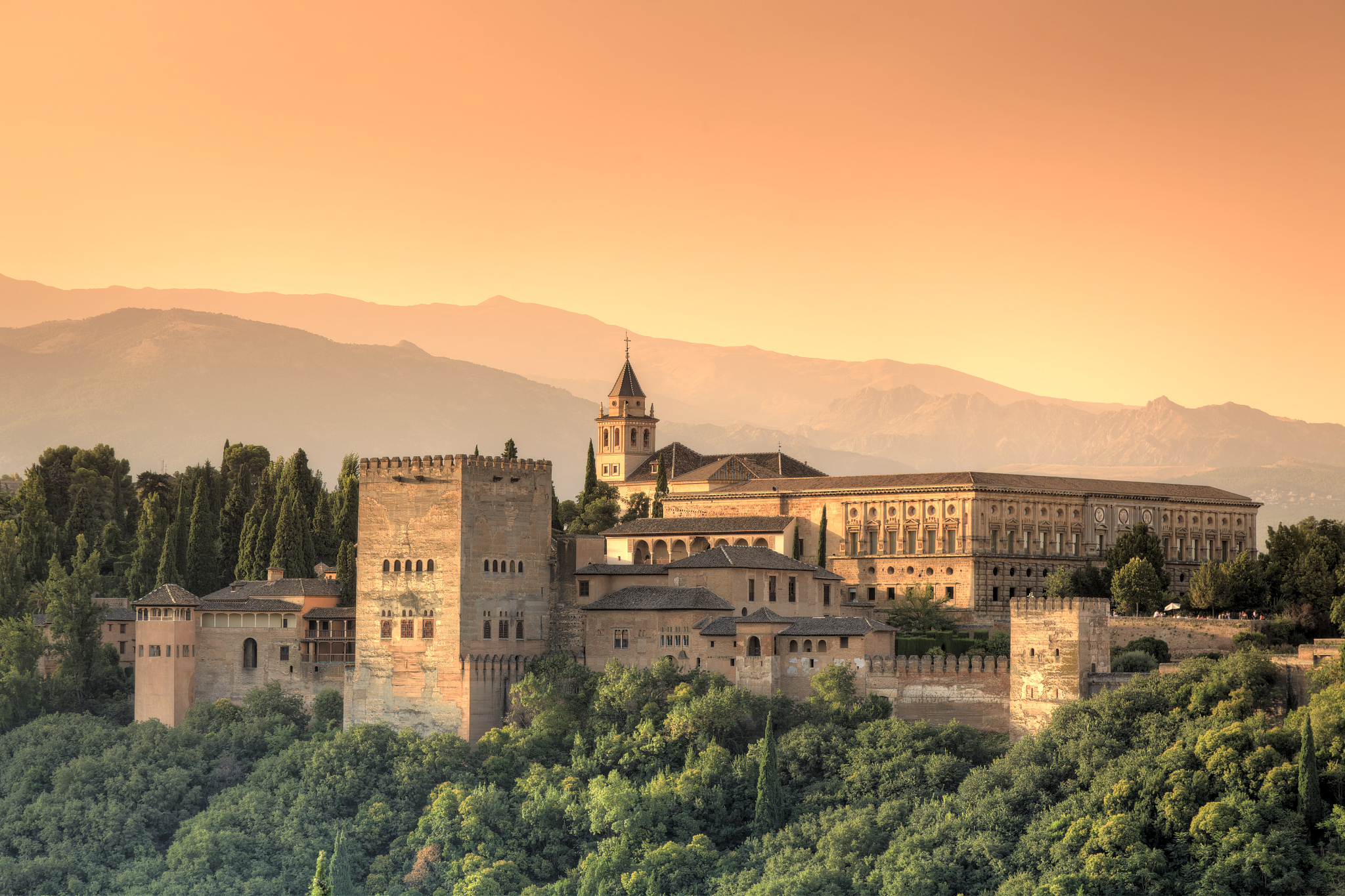 alhambra palace complex, andalucia