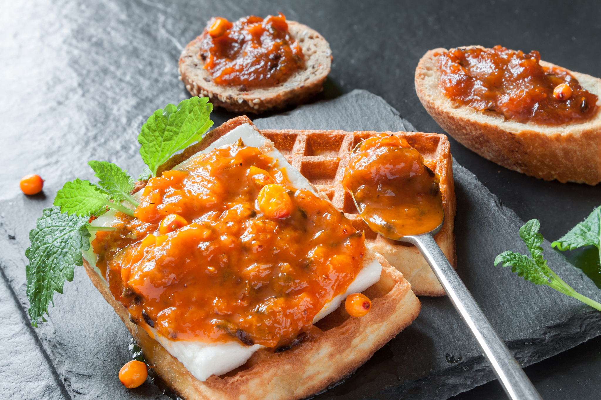 无骨鸡爪冰箱保存时间：最长可放几天？