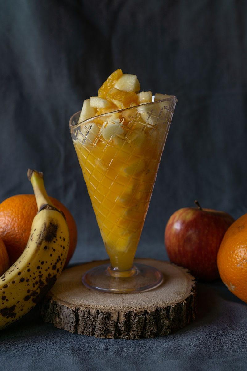 一份蜜雪冰城的黄桃果霸多少热量