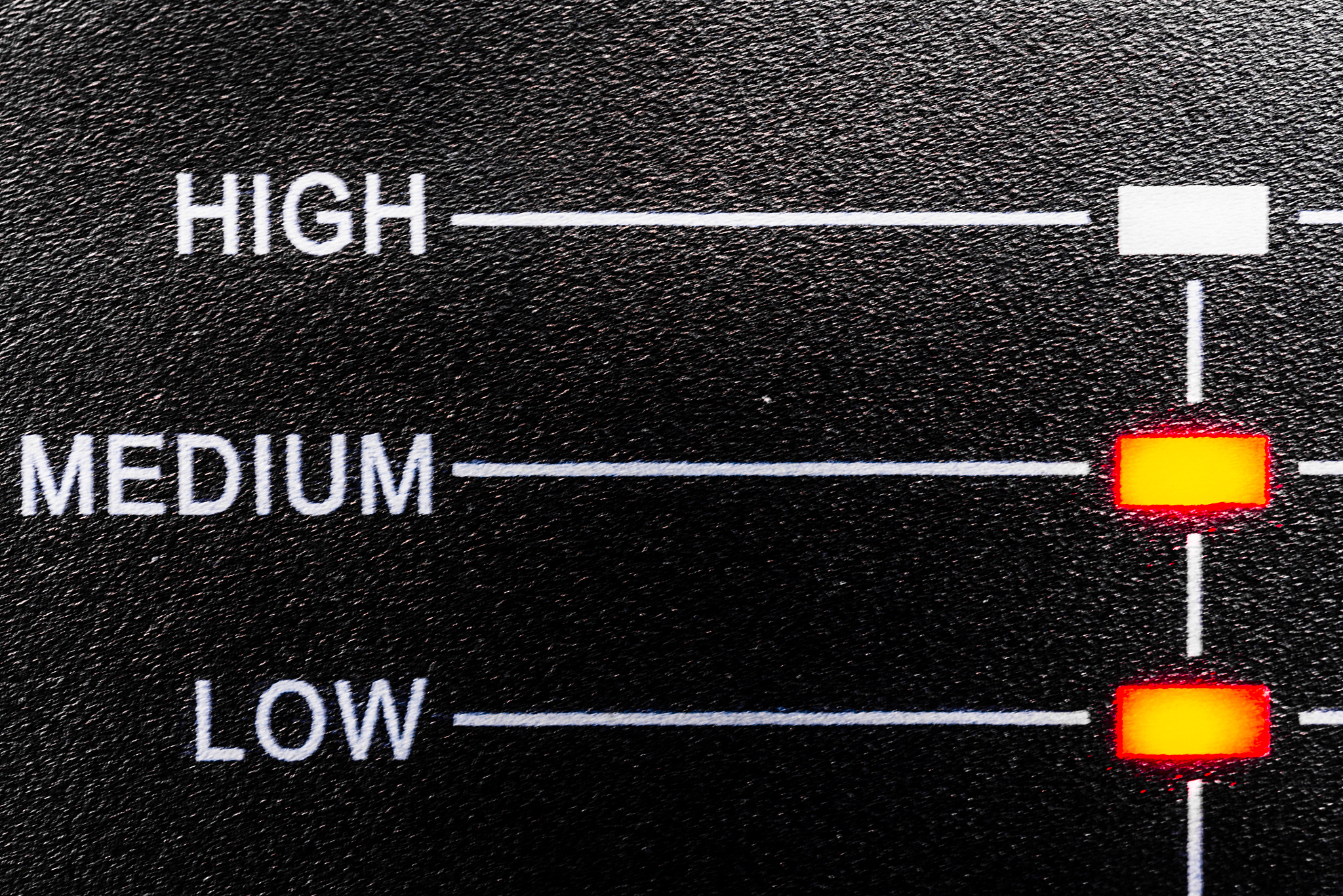 电离后电子为何不再吸收原波长光子？