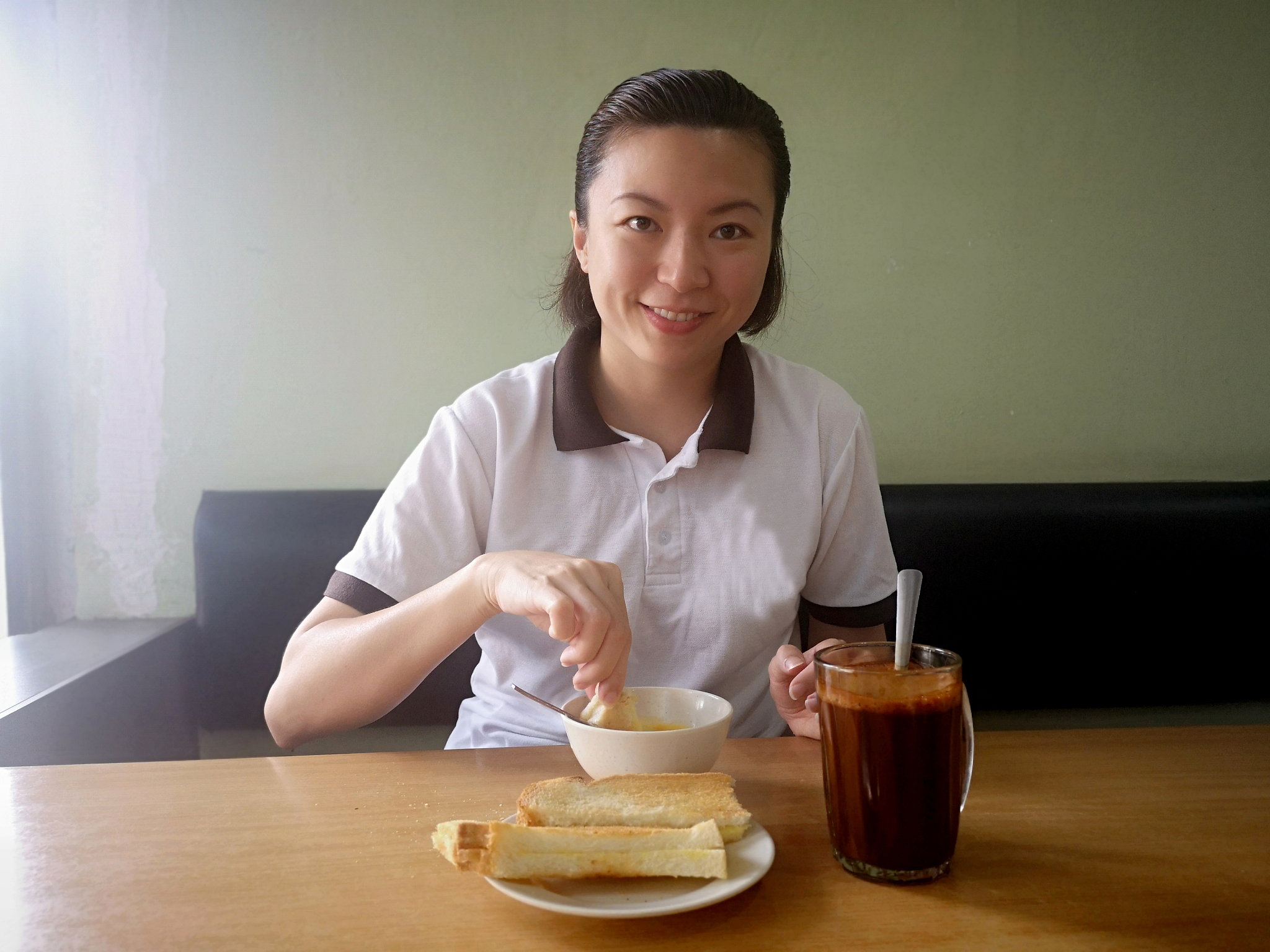 Translating Chinese Dishes in 'A Bite of China': A Functional Linguistics Approach