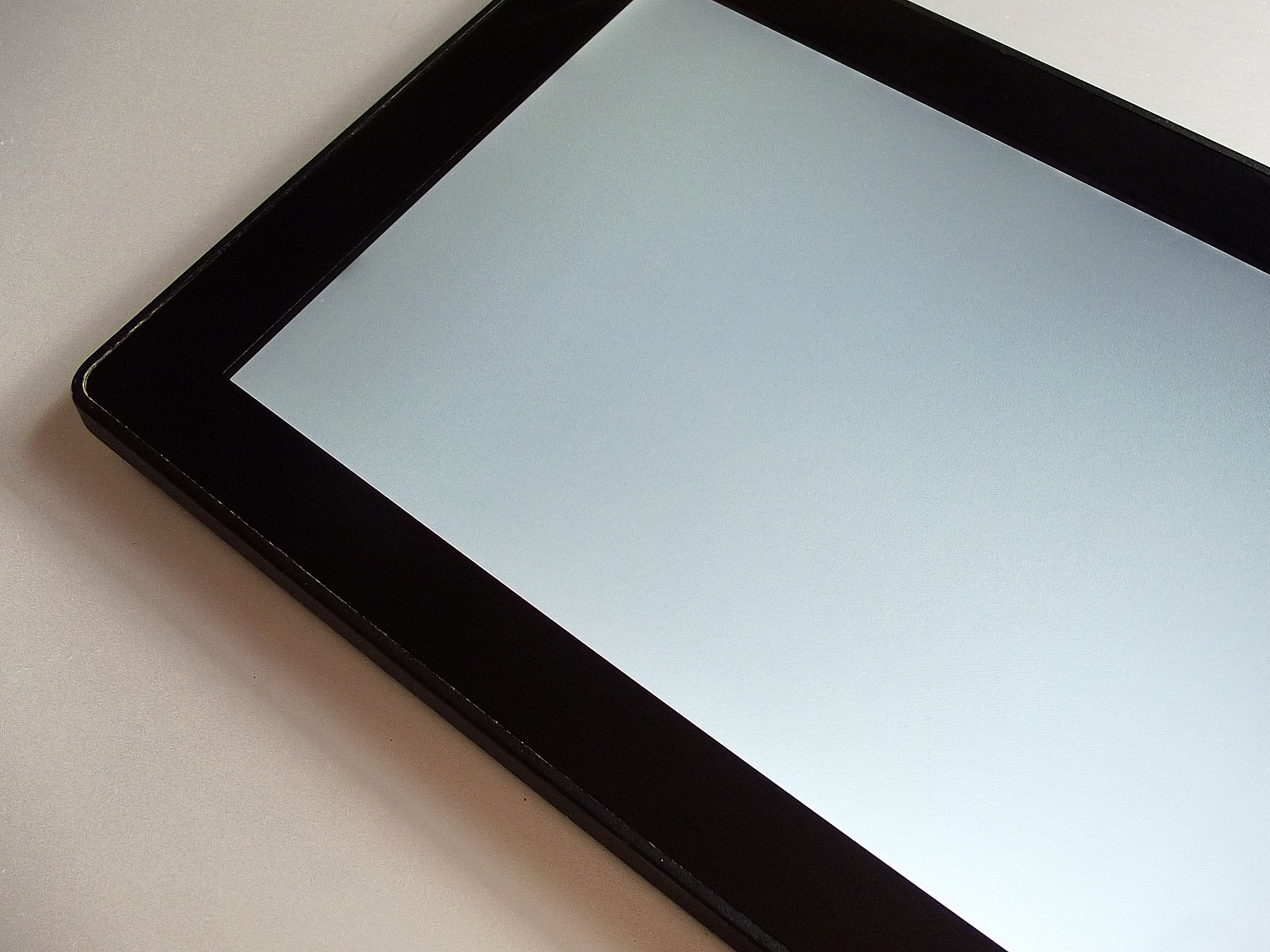 华为平板柔光板与非柔光板的区别