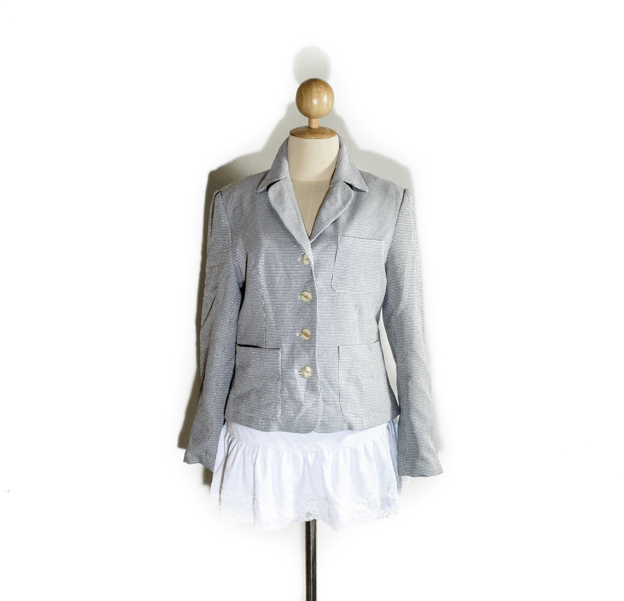 Versatile & Comfortable: Long Sleeve Blouse with Crochet Lace Trim