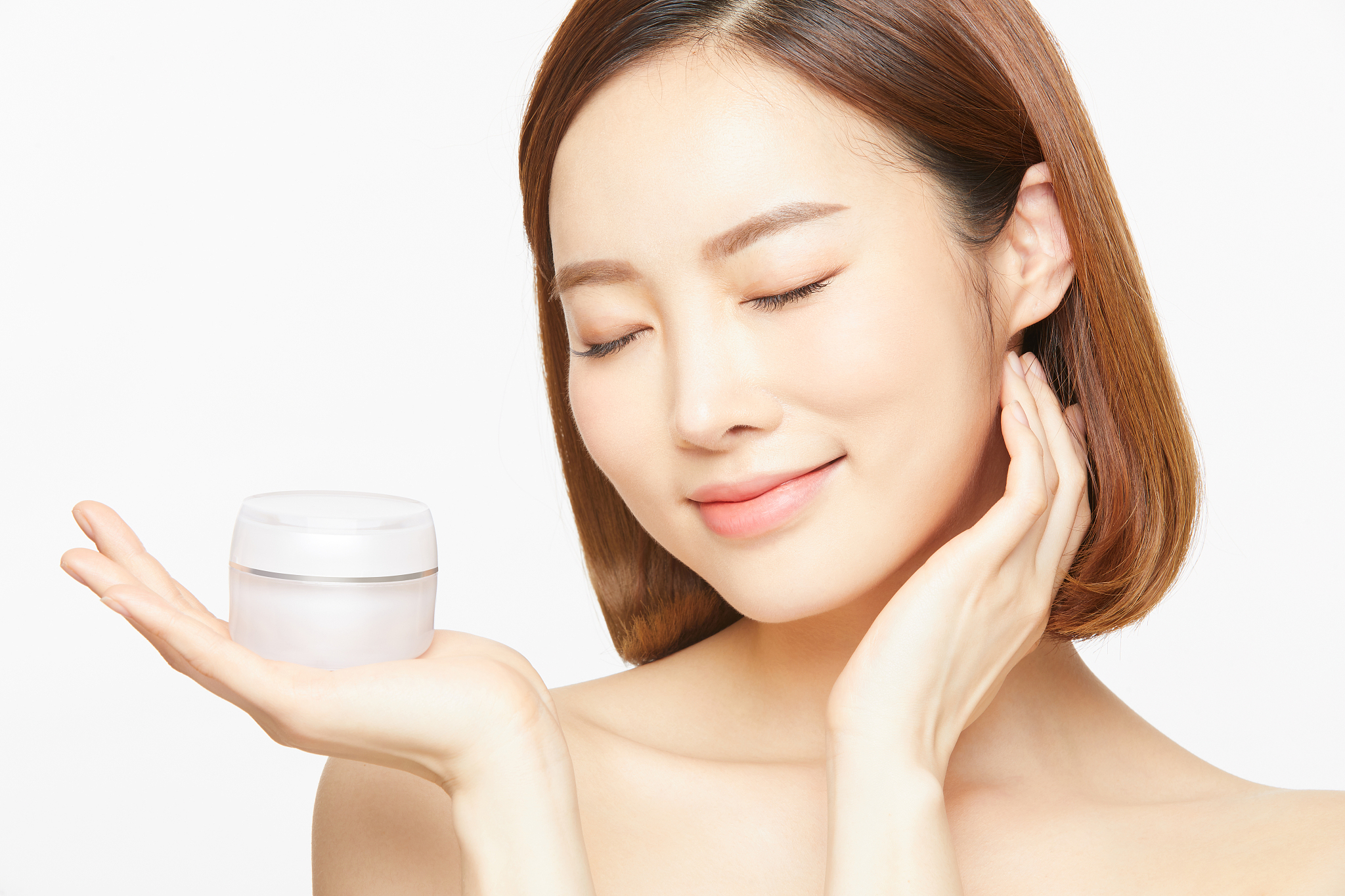 帮我写一个淡斑霜的拍摄思路拍摄时间大概是30秒