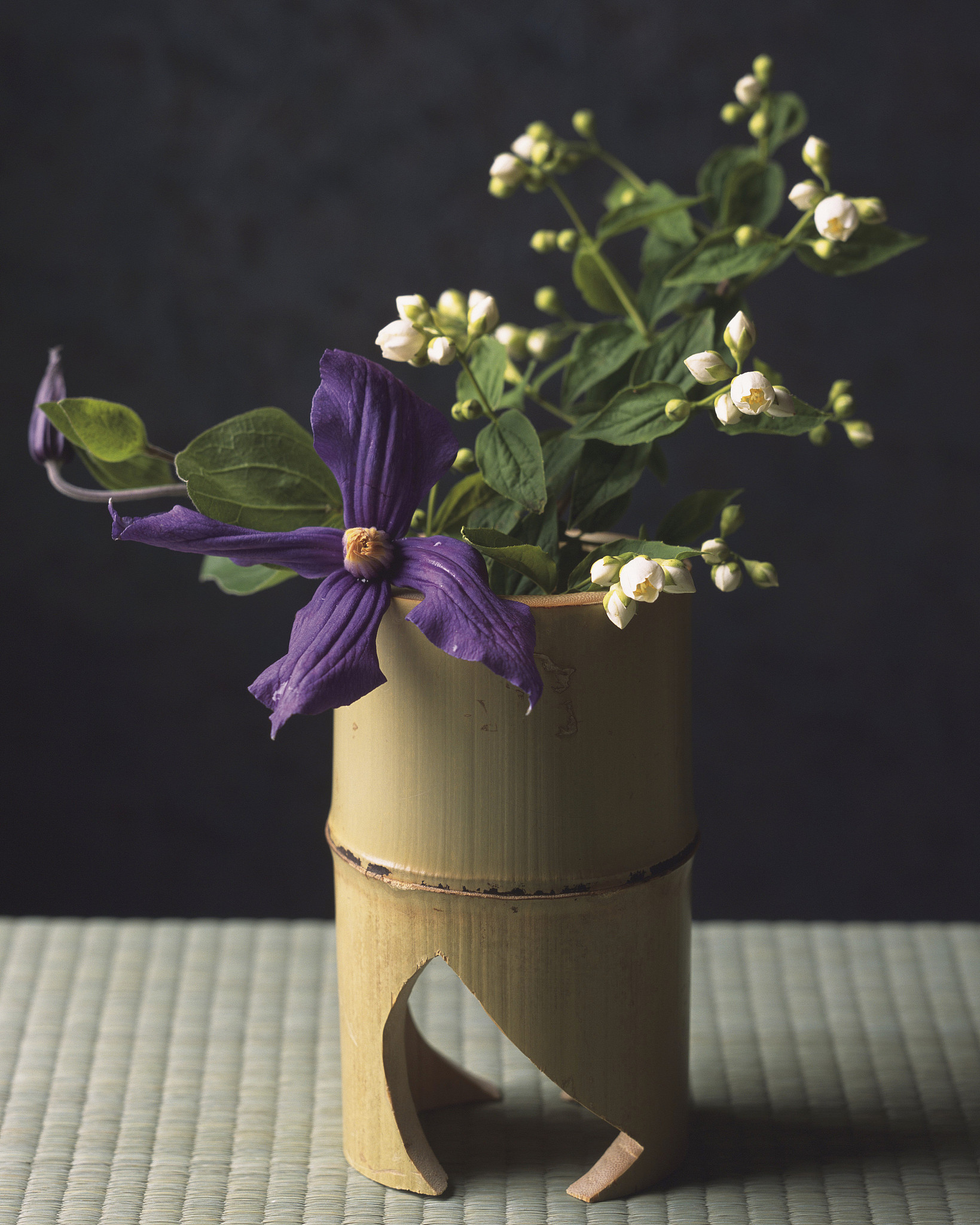 Cara Membungkus Kado: Panduan Lengkap dan Mudah