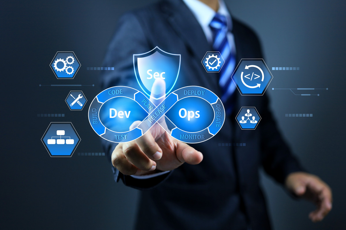 政府搭建资管行业交流平台的意义：促进信息共享、合作对接与规范发展