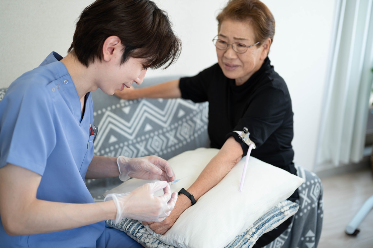 浙江男生可以读护理吗