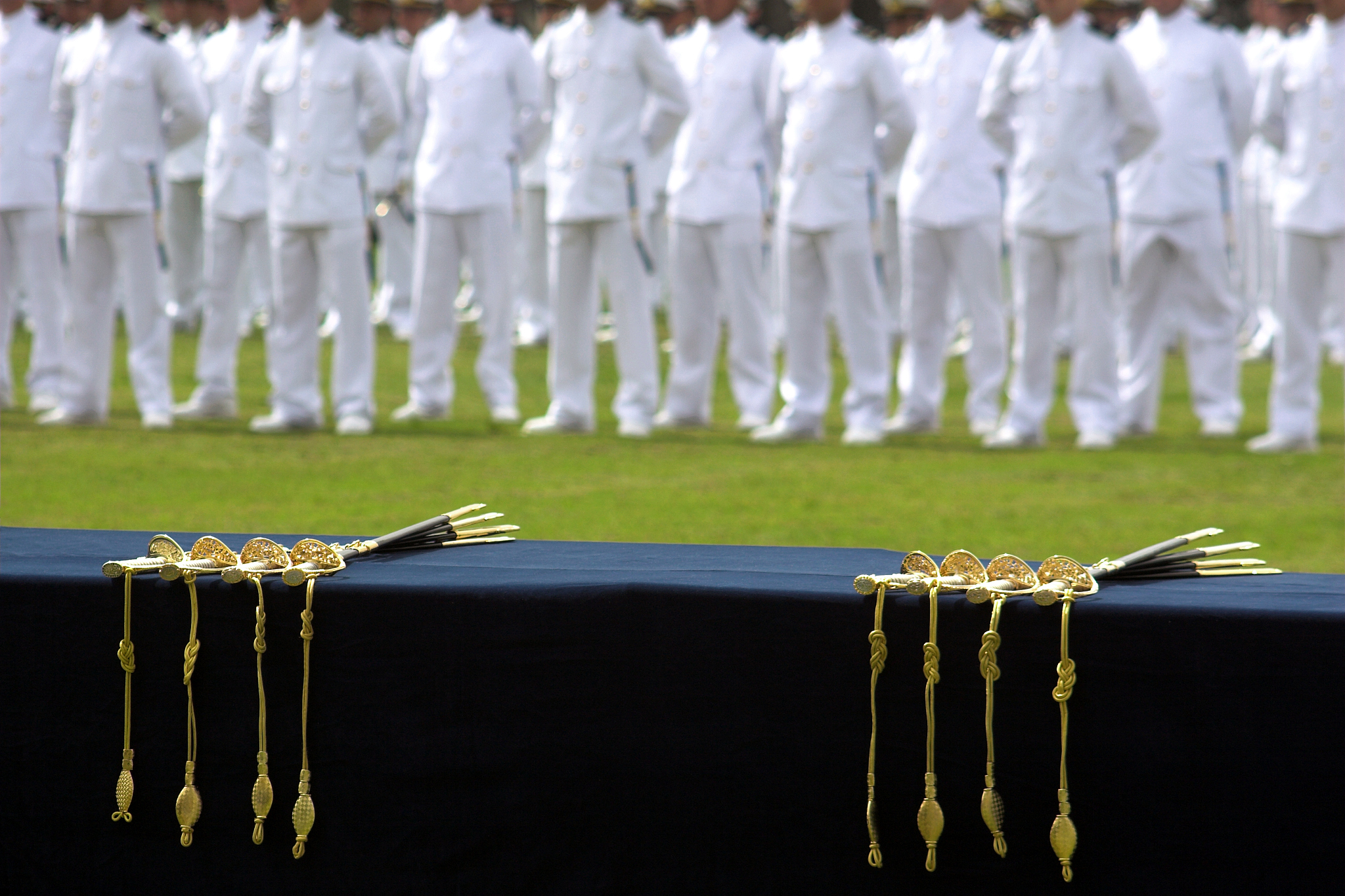 初中毕业能学贵阳铁路学校开火车的专业吗？