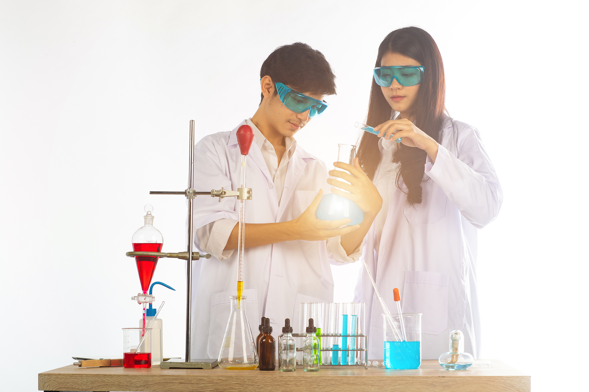 唾液淀粉酶活力测定实验报告