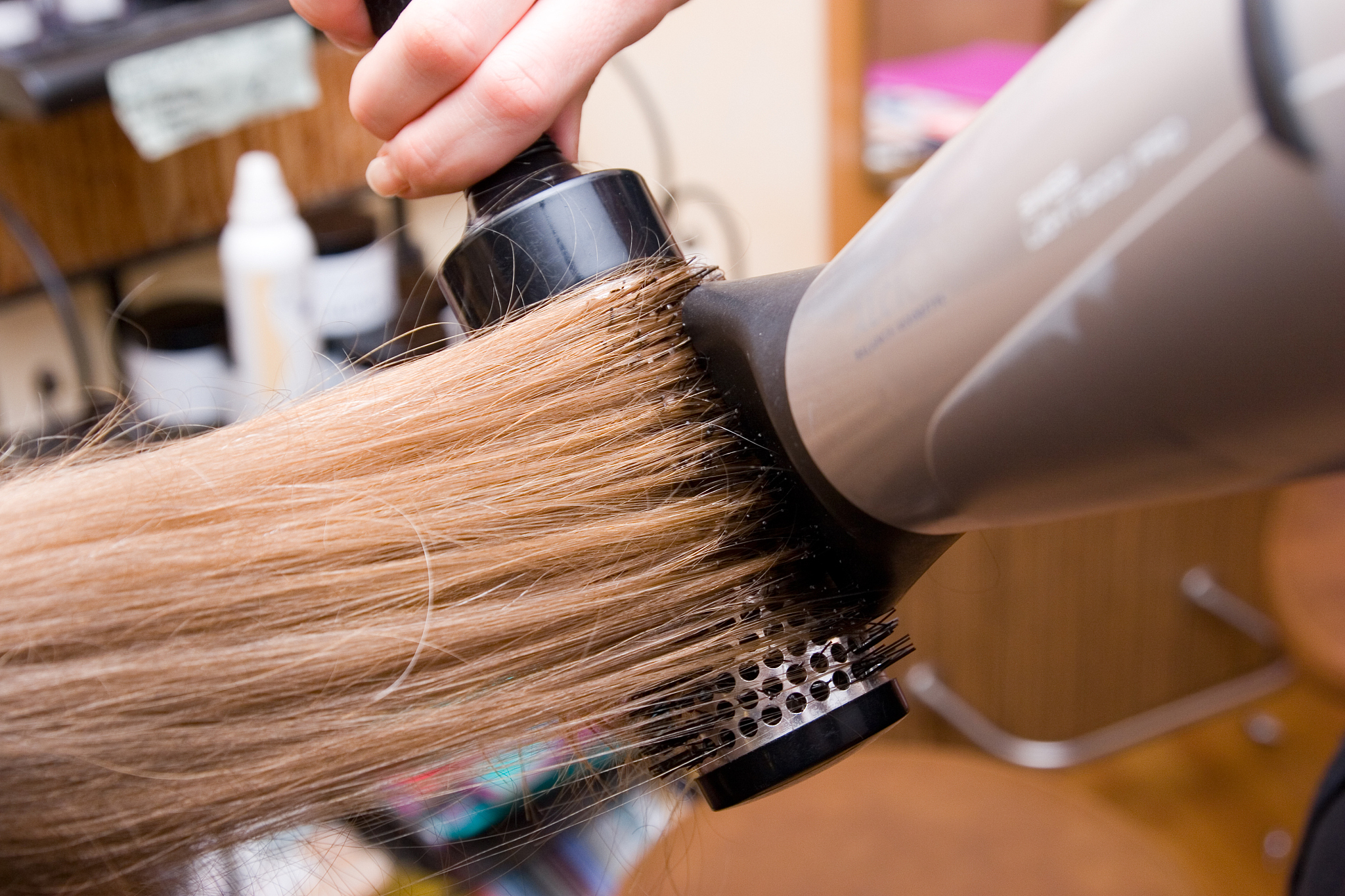 离子吹风机简介