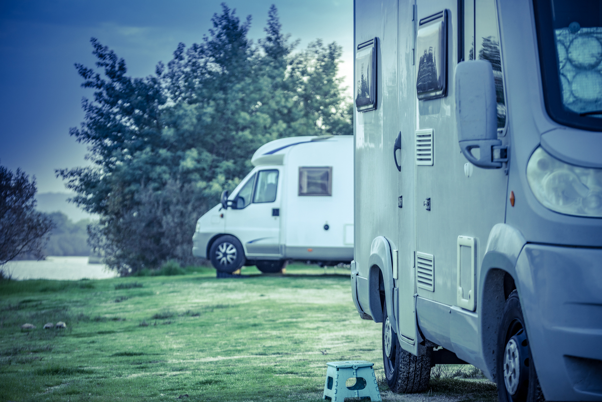 美国房车销售数据显示：市场持续增长