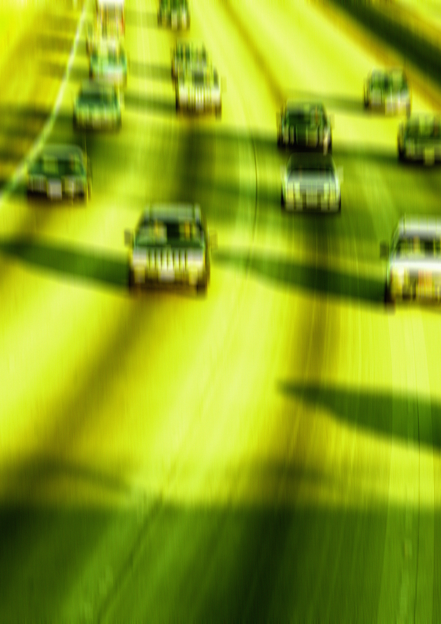 中国交通工具变革：从人力车到高铁，技术与环保的融合