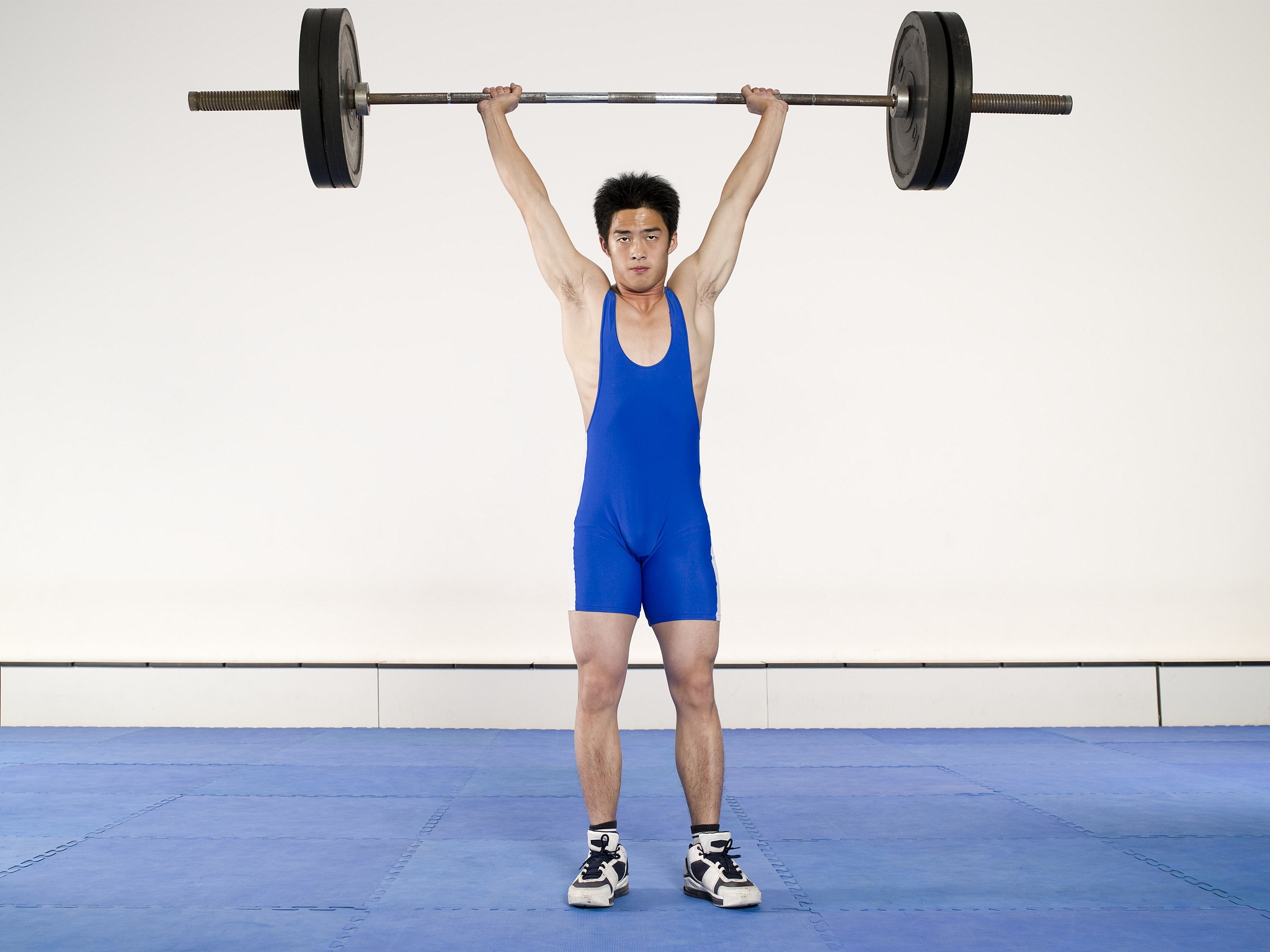 竞技举重需要训练哪些动作