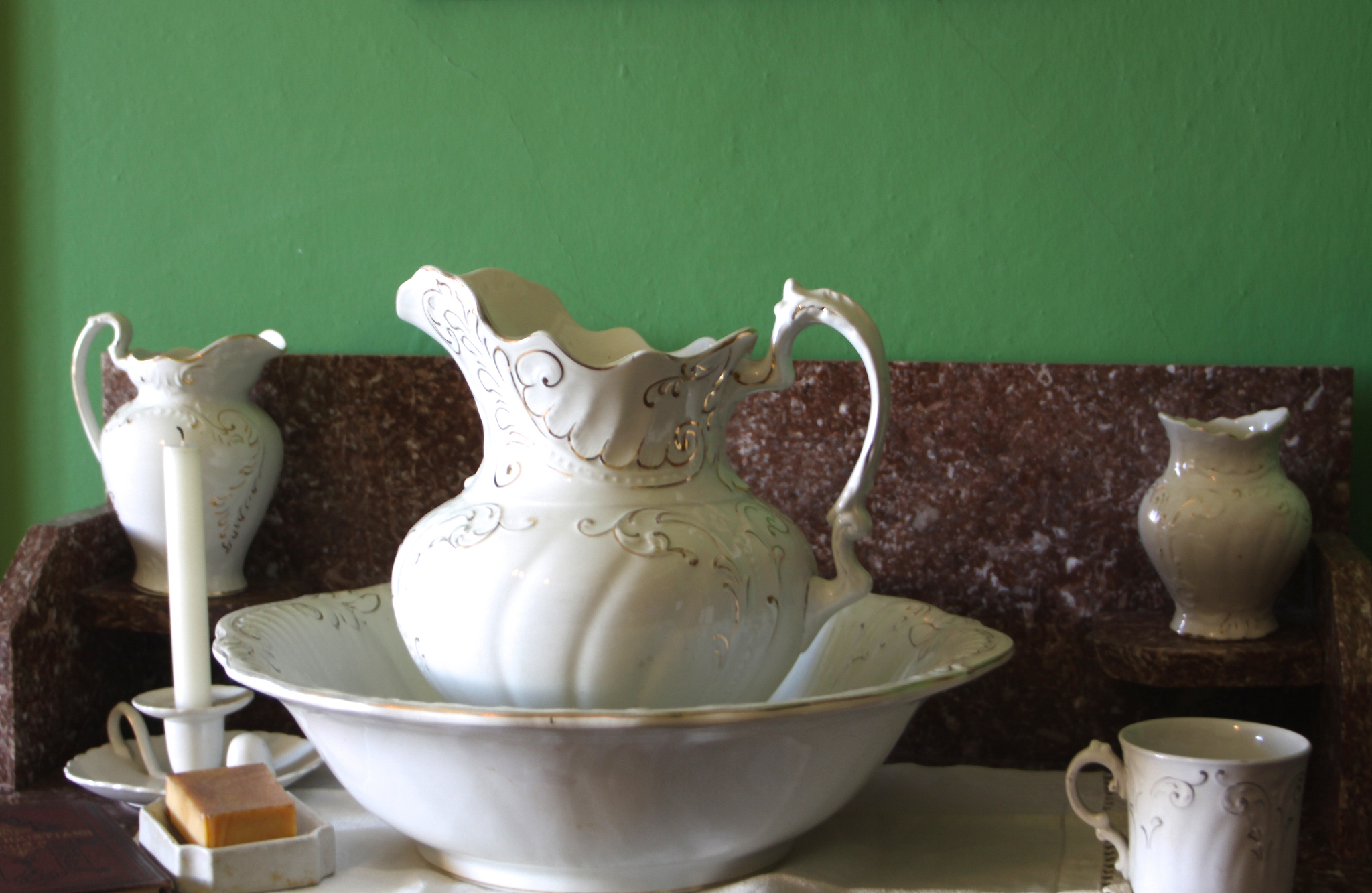 still life of a washbasin