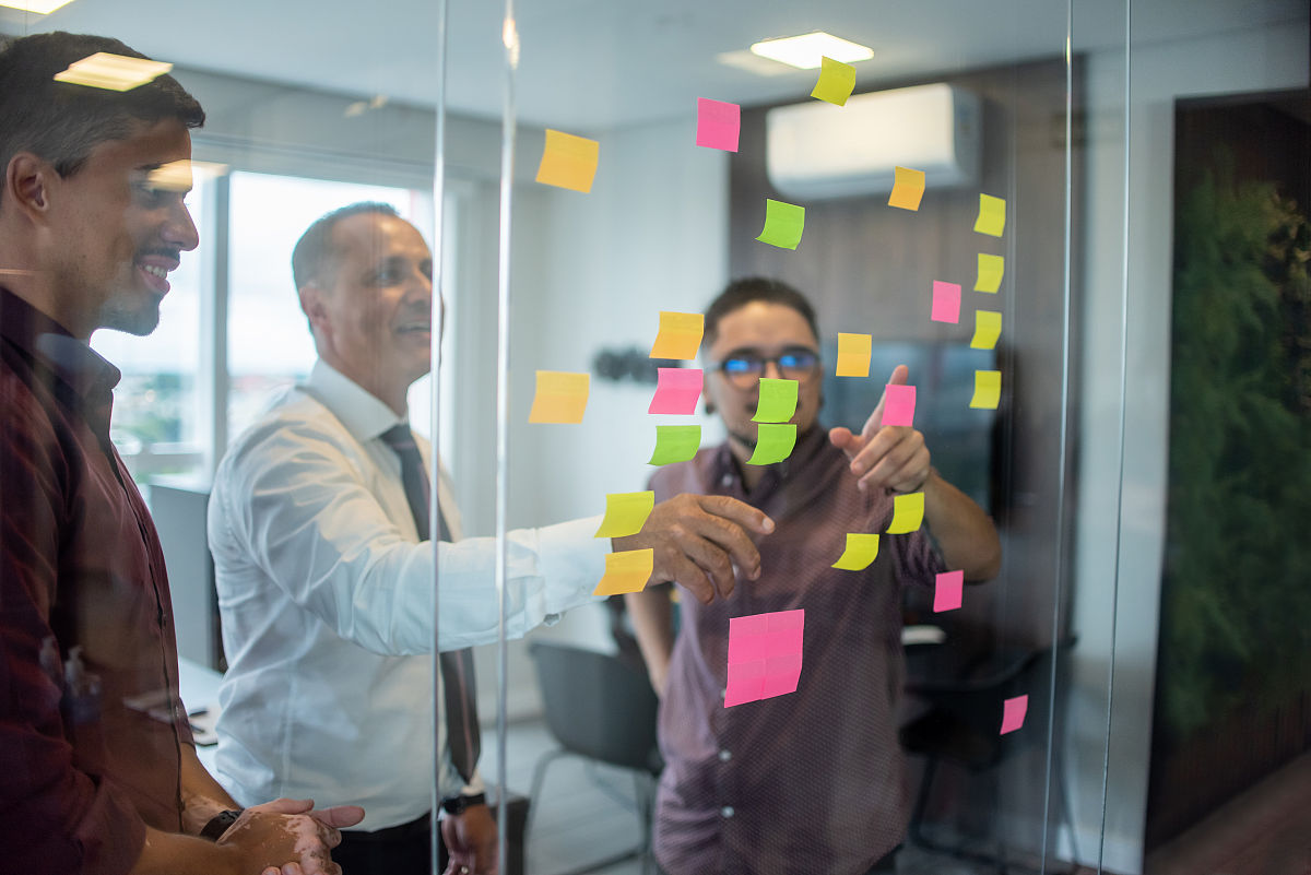 步态识别 CASIB是什么CASIB是一种基于计算机视觉技术的步态识别系统它可以通过分析人的步态特征来识别个体。CASIB的全称为Computer Assisted Spatio-Temporal Gait Analysis System它可以对行走时的身体动作进行跟踪和分析从而提取出步态特征如步频、步长、步态节奏等进而进行步态识别。CASIB在医学领域和安防领域有广泛的应用如诊断步态异常、监控行