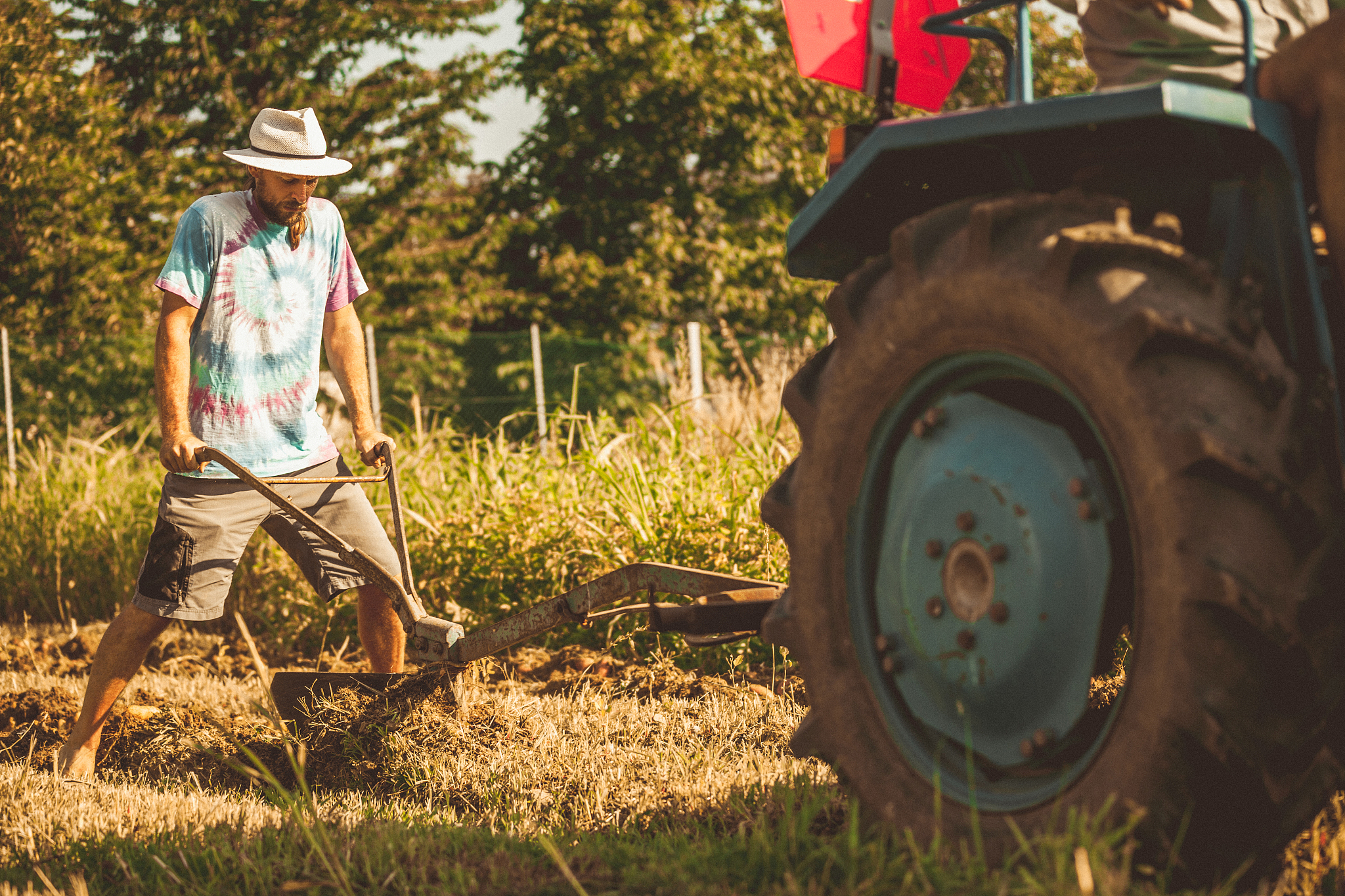 重庆立信幼师职业教育中心2022年招生办联系电话