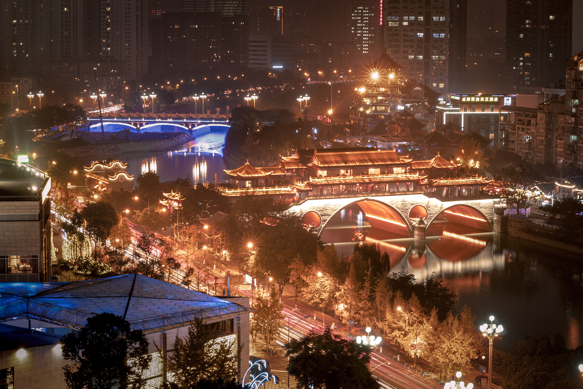 成都夜晚免费/便宜景点推荐 - 夜游攻略