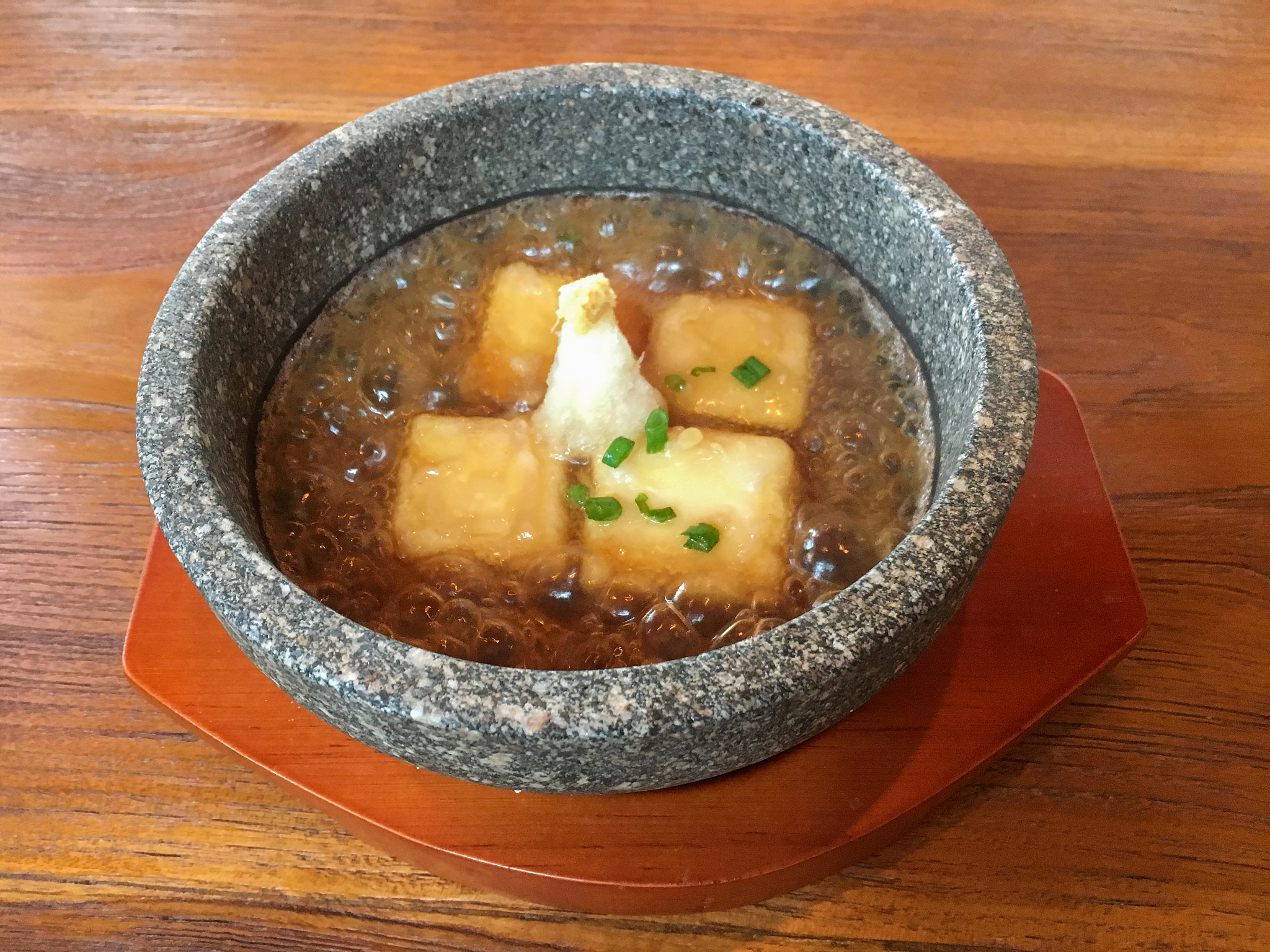 日本豆腐热量高吗？豆腐的热量和营养价值解析