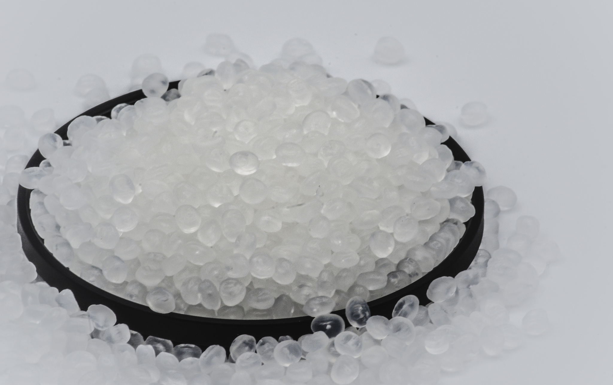 聚丙烯：用途广泛的热塑性塑料 - 性能、应用及特性