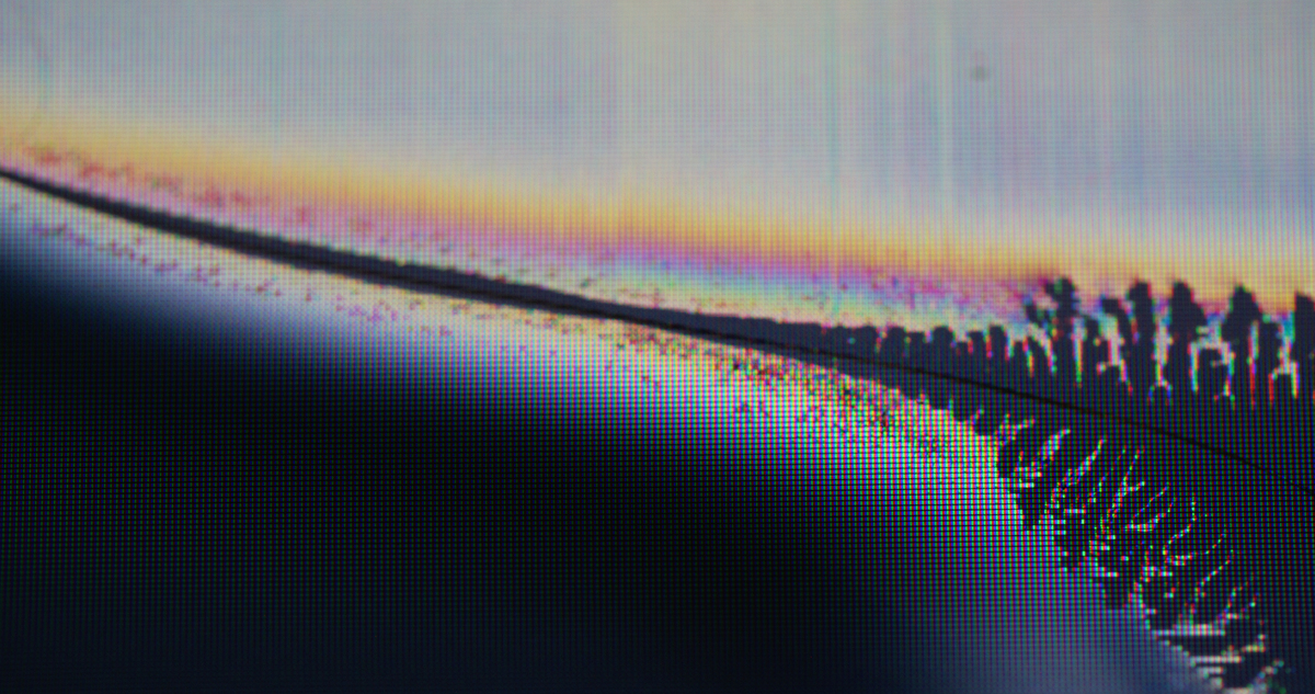 一篇关于光栅的物理论文1