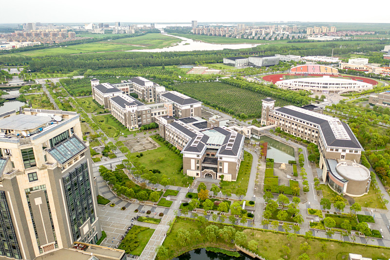 徐州经贸高等职业学校新址：2023年搬迁至徐州市鼓楼区