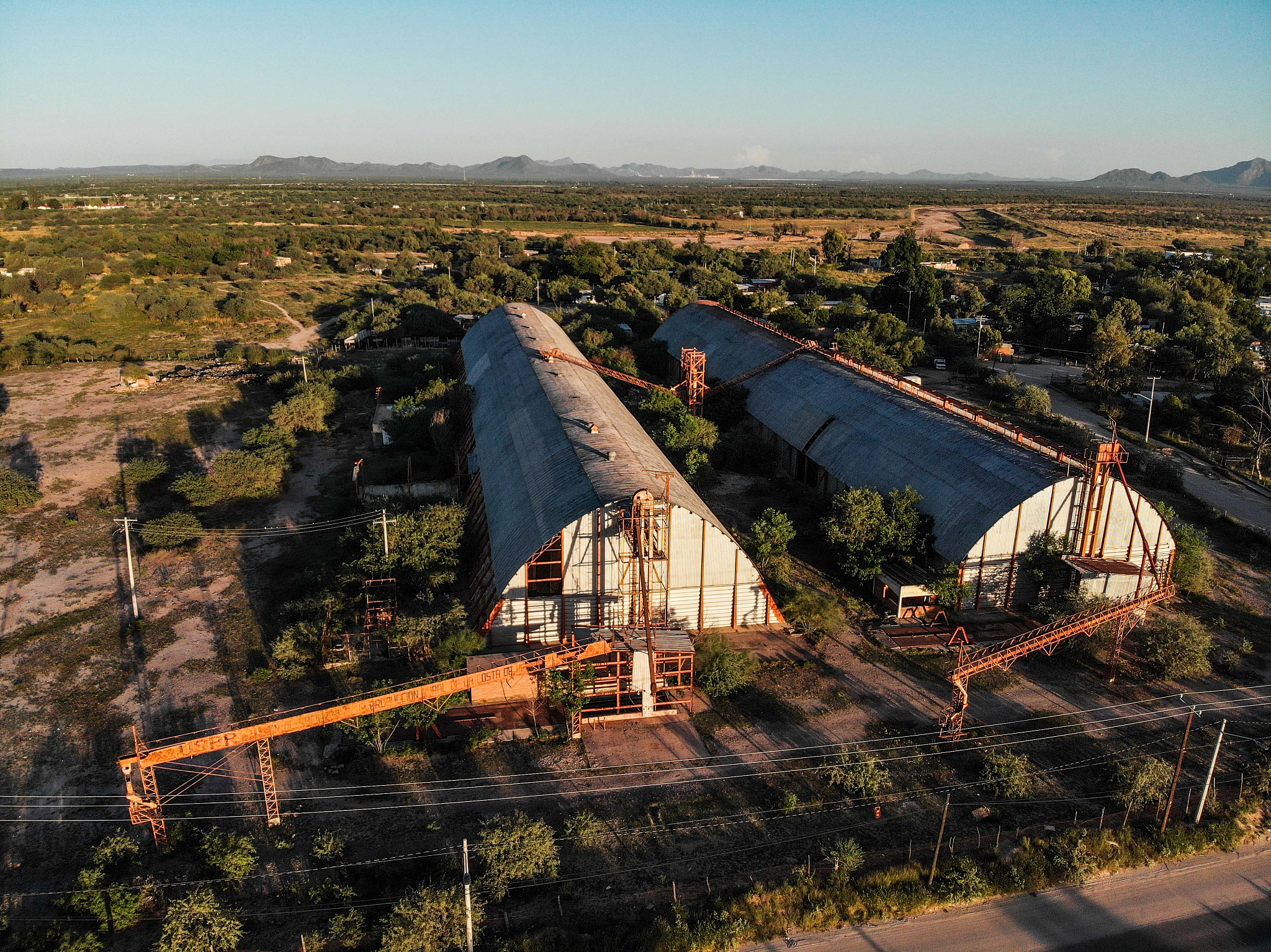 Shangri-La Hotel Faces Challenges, Explores Merger for Growth