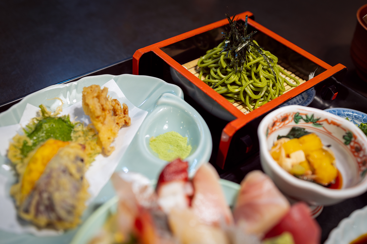 中餐和国外餐饮：差异对比，从食材到文化