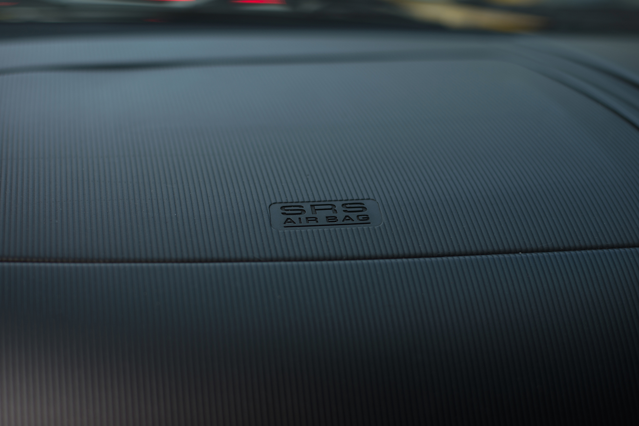 srs airbag caption on car dashboard