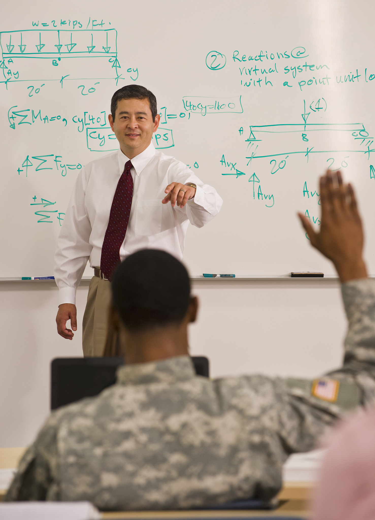 快速成为行业专家：7个实用建议