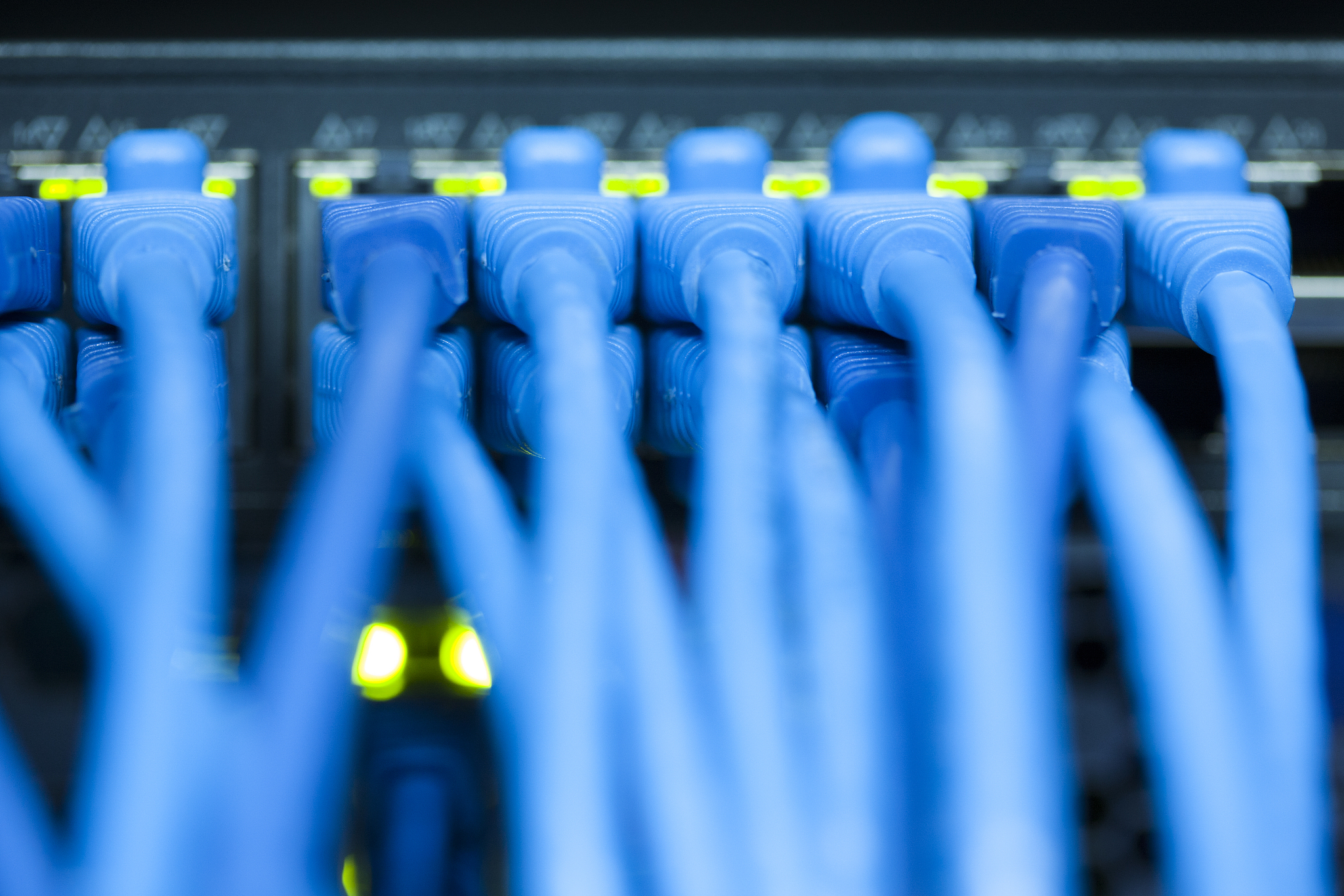 超5类网线网速有多快？ - 速度解析及影响因素