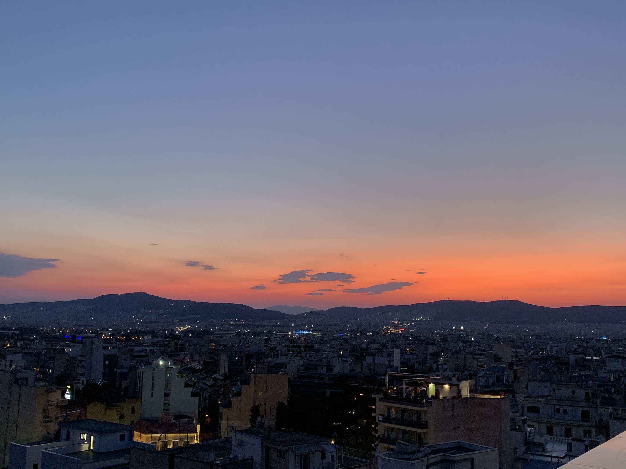 仿写以下文字：