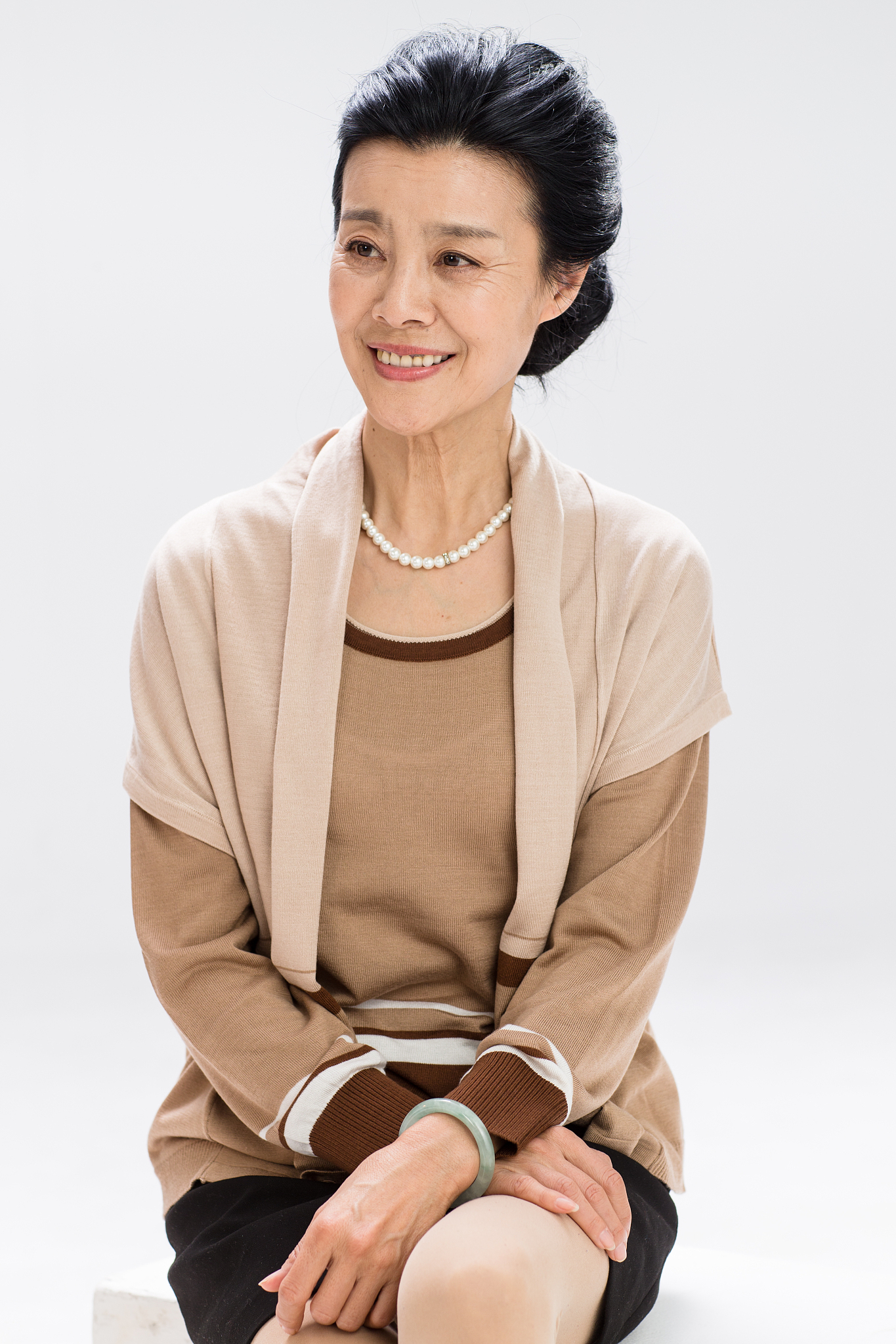 优雅女士肖像