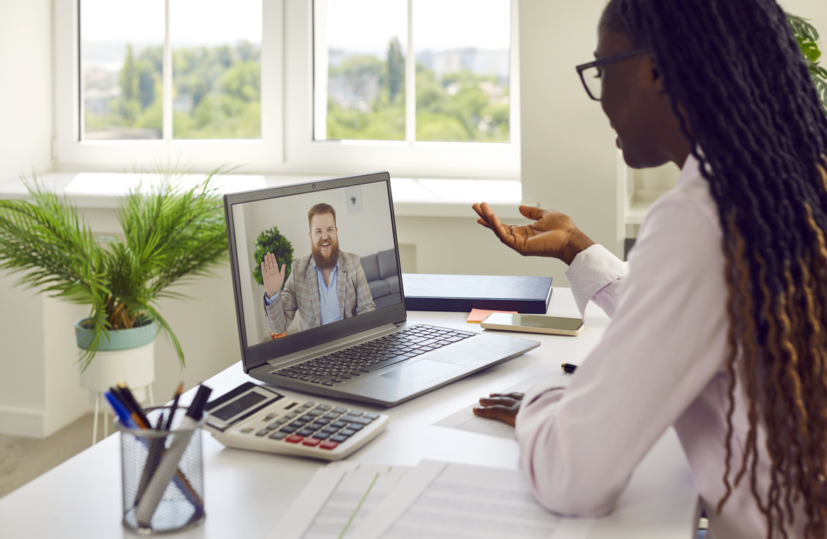 女生学什么专业好就业 工资高的专业有哪些