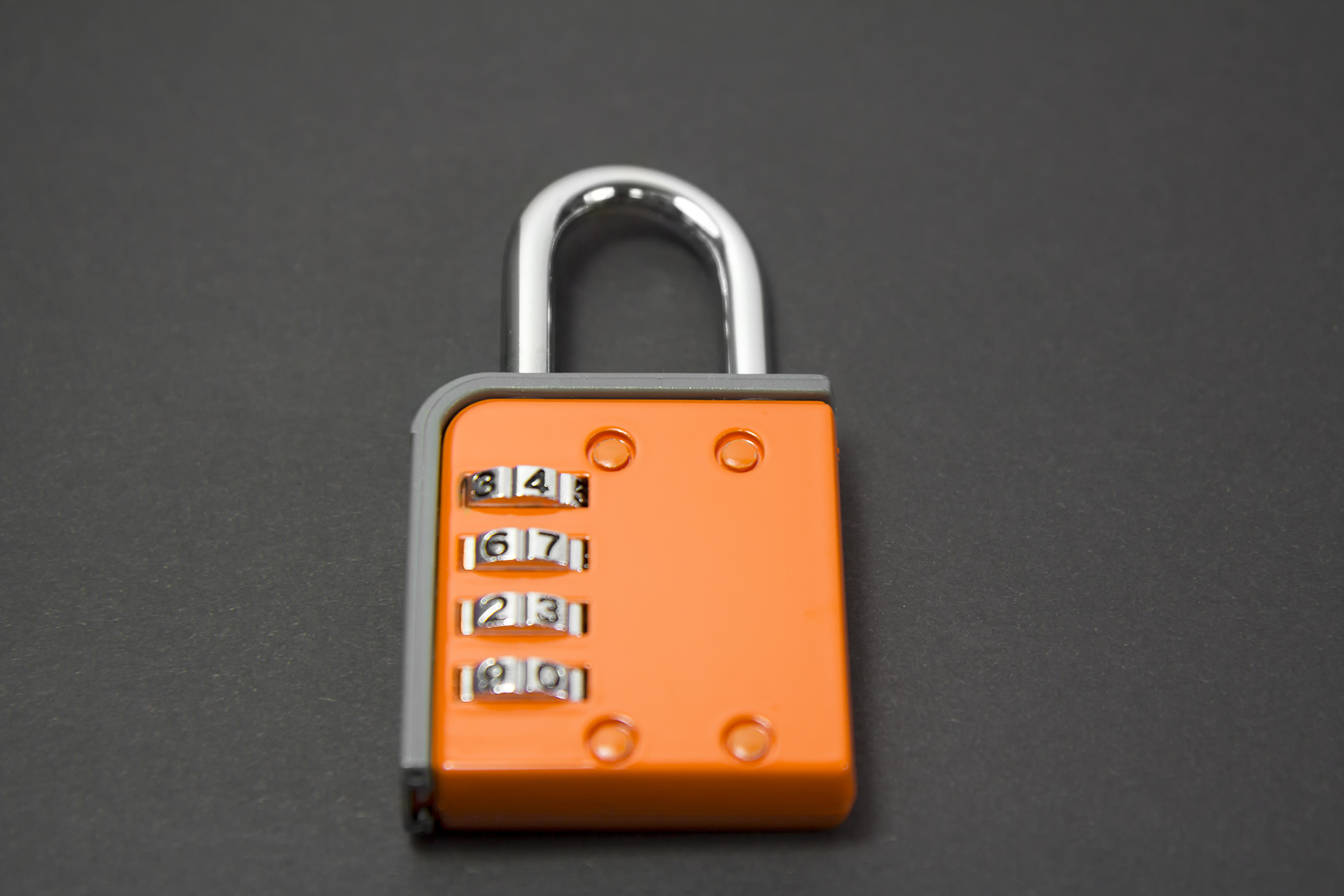 锁机：保护您的物品和家园的安全