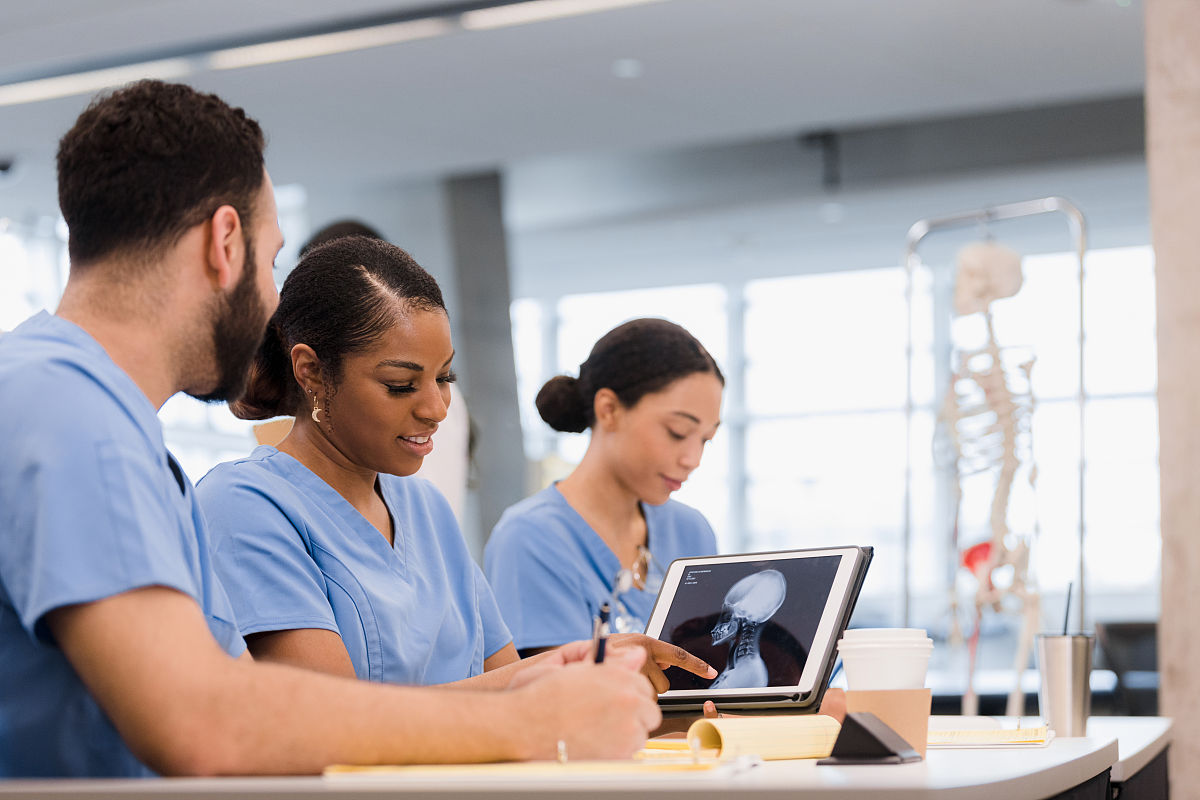 西安交通大学医学院怎么样？师资、设施及不足分析