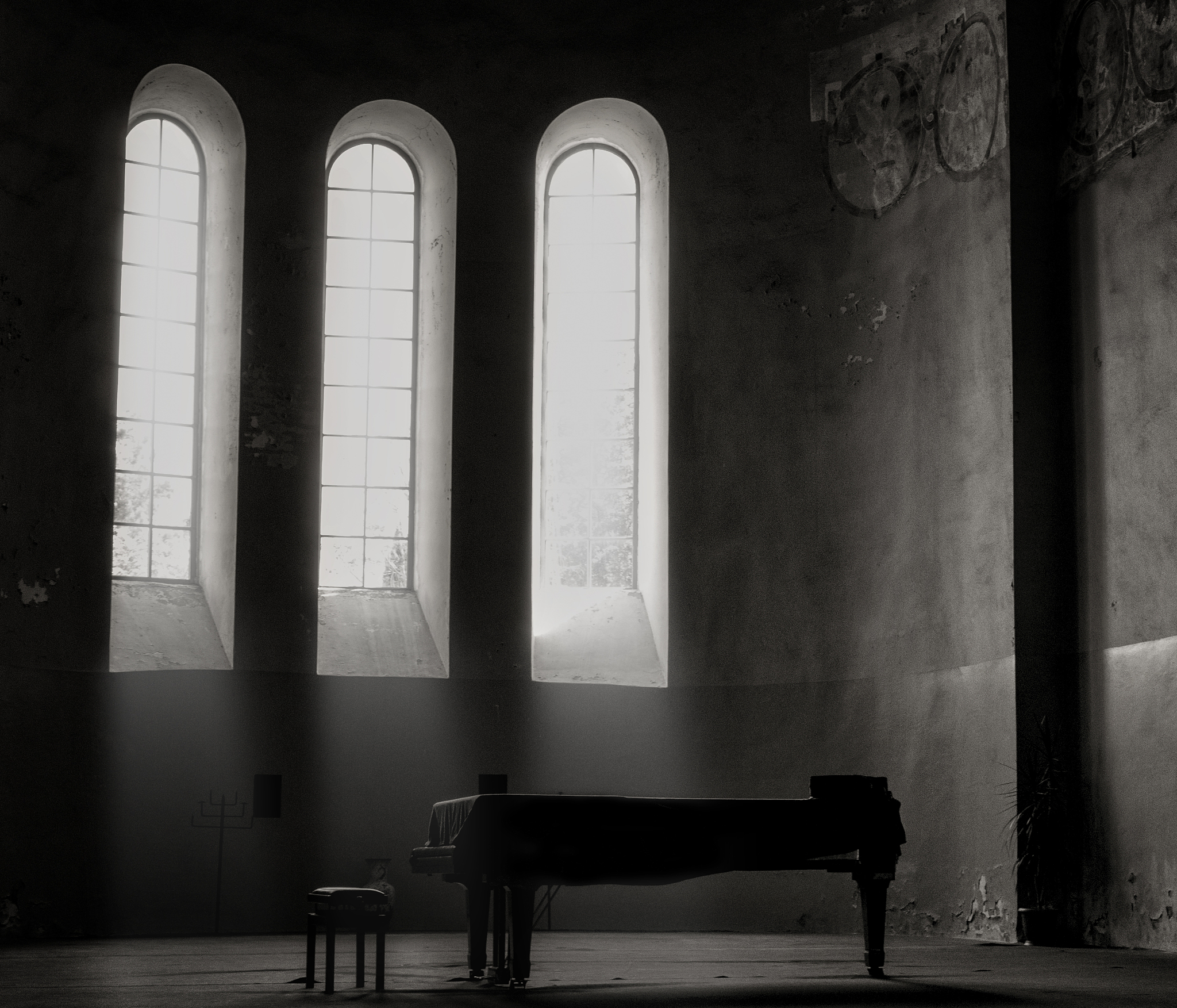 冈本太郎最后一笔：人间空间的象征意义